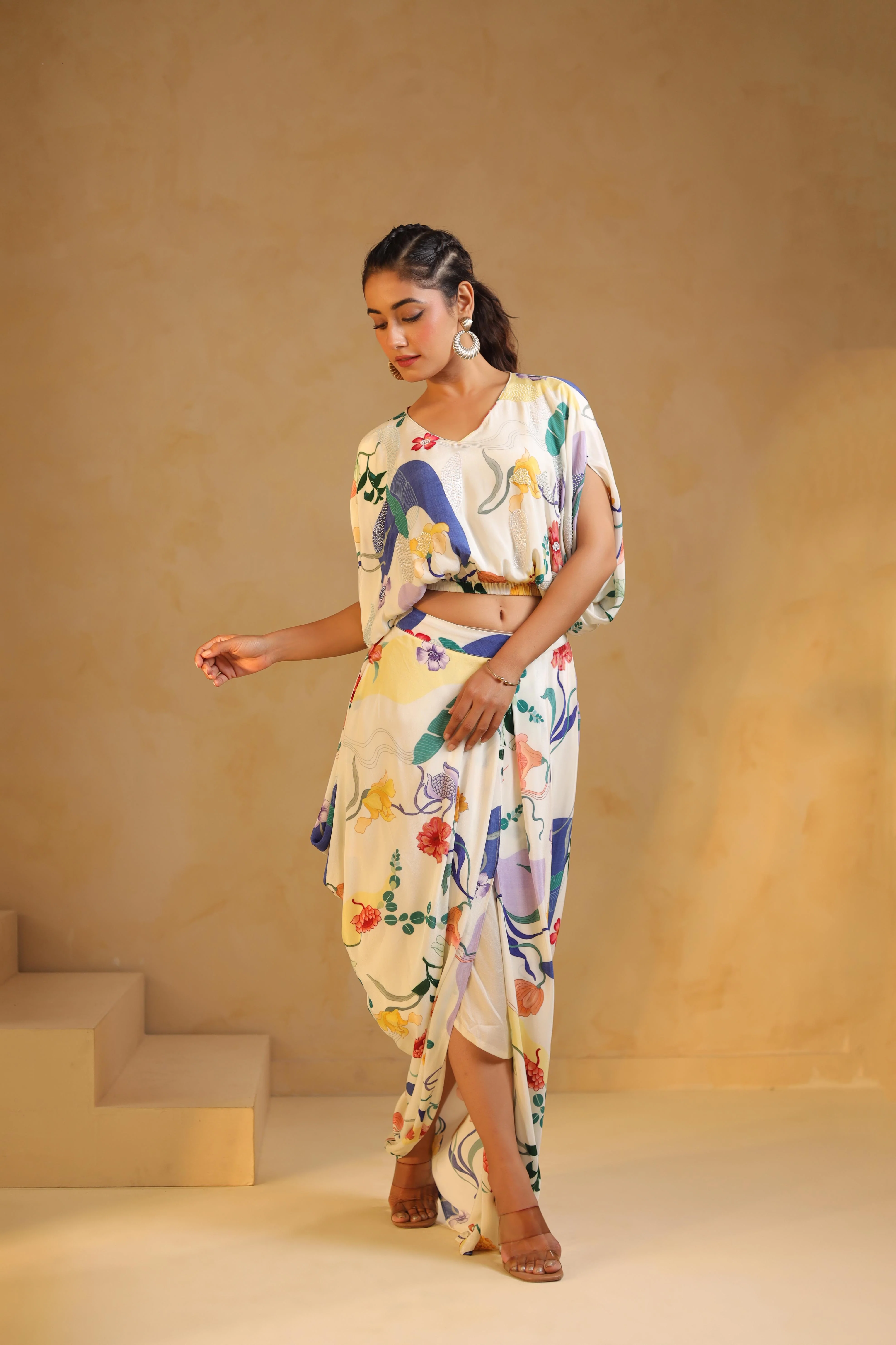 Off-White Abstract Print Viscose Crepe Co-Ord Set - Image 3