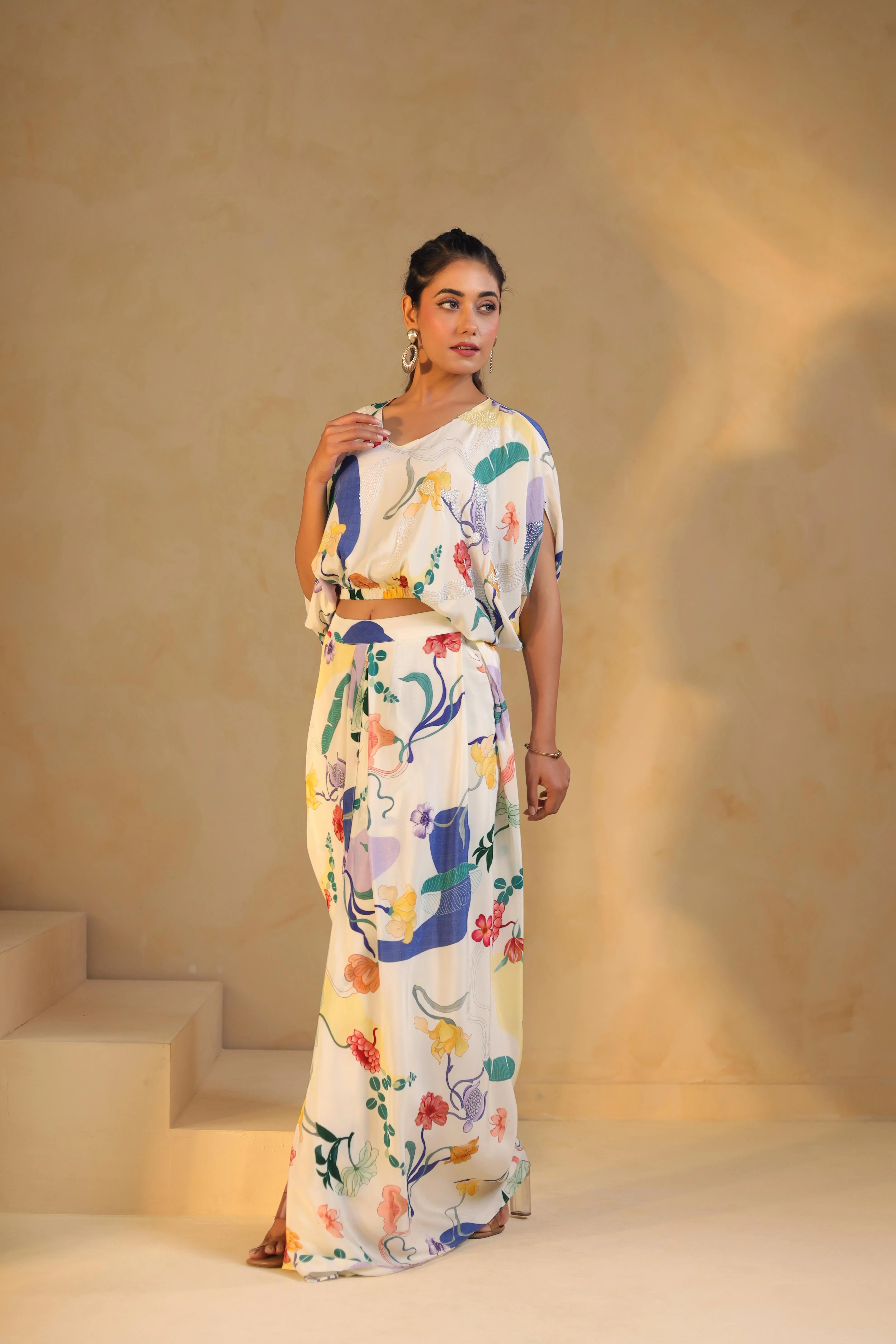 Off-White Abstract Print Viscose Crepe Co-Ord Set - Image 4