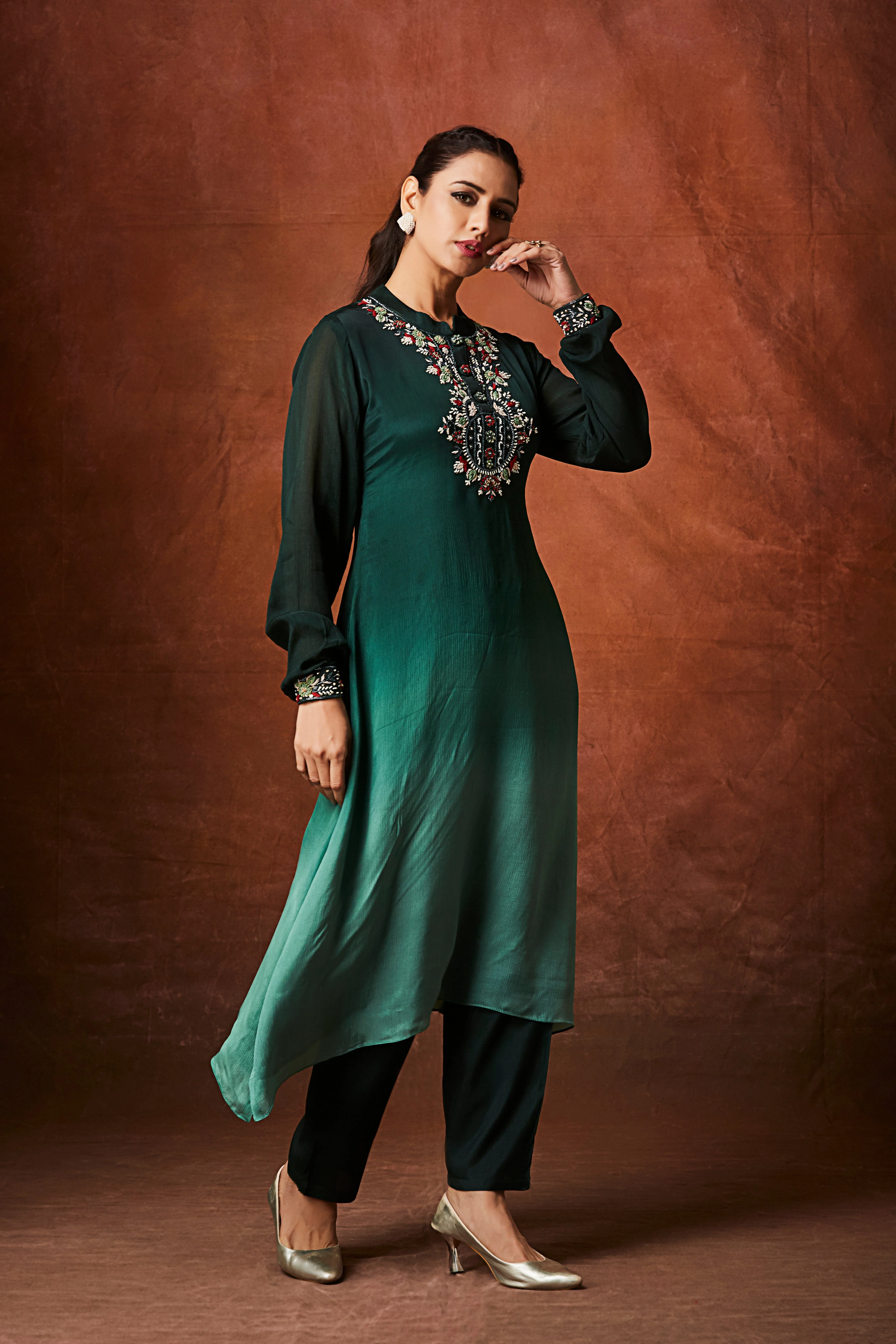 Dark Green to Sea Green Ombre Chinon Silk Kurta Set - Image 3
