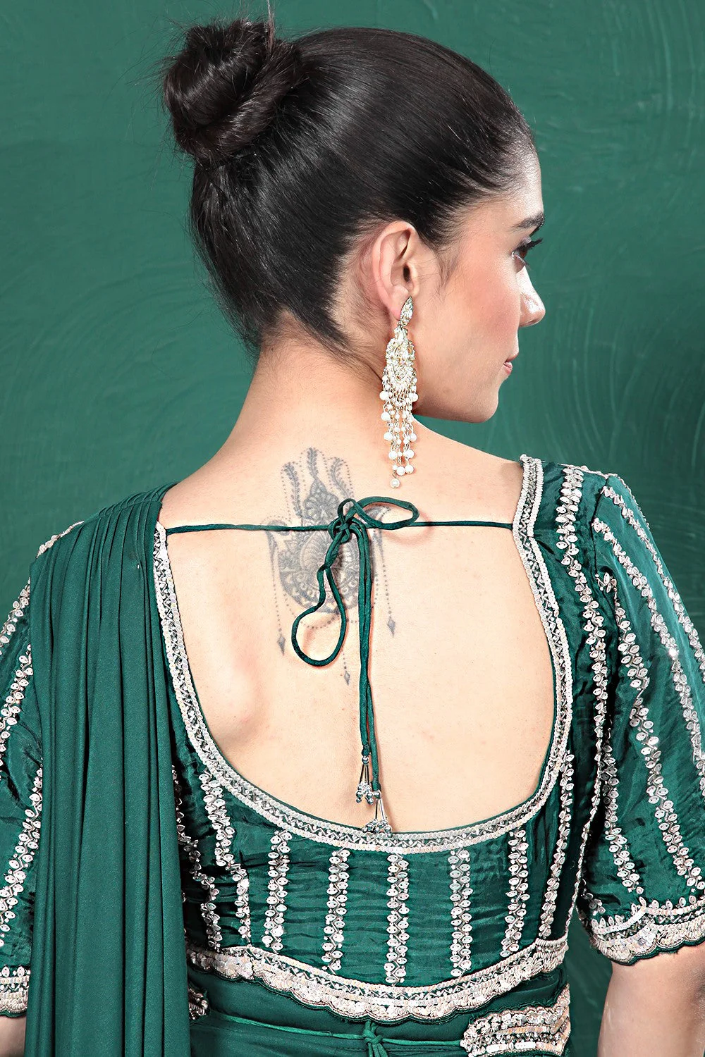 Deep Green Embellished Spandex Saree - Image 9