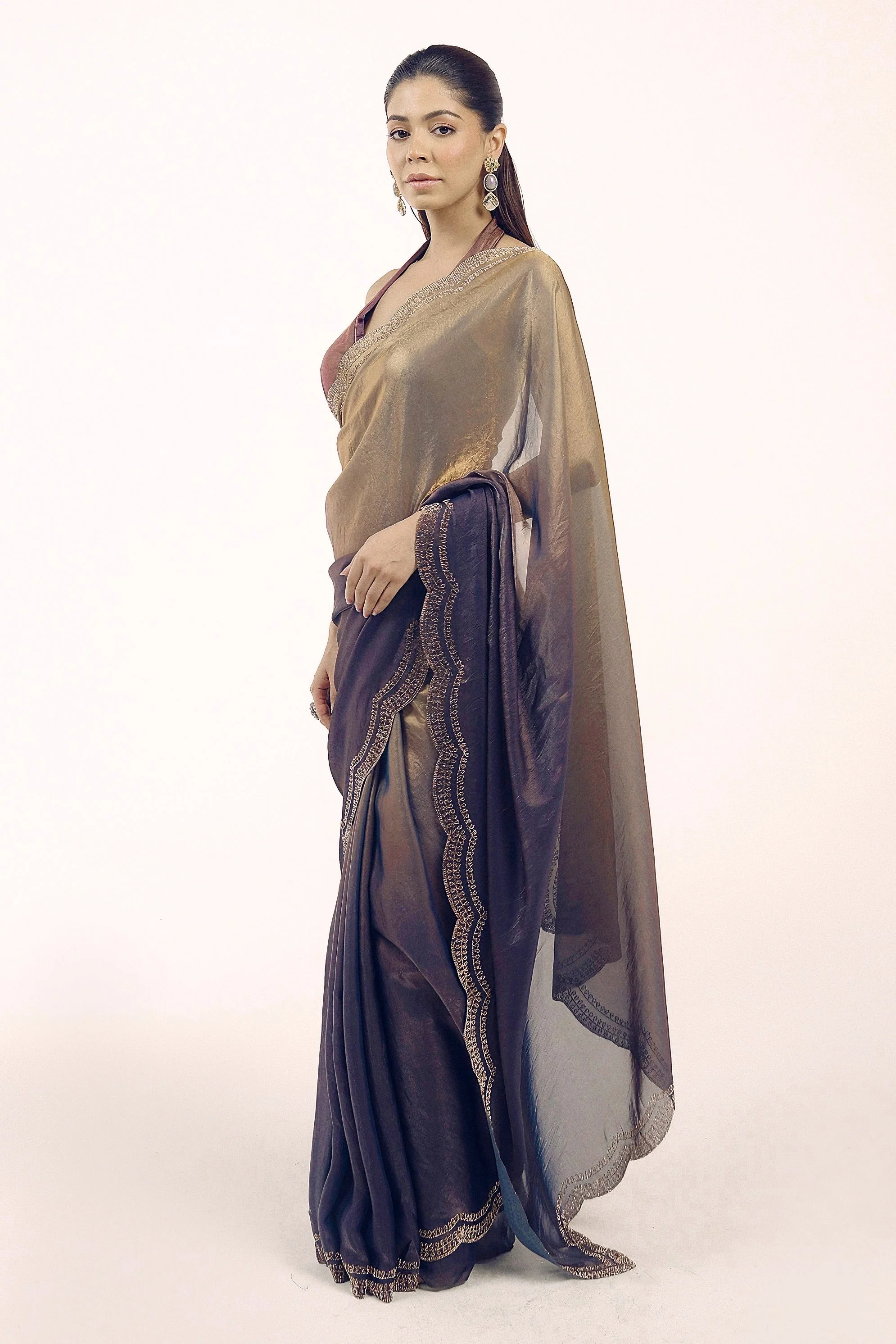 Deep Grey To Blue Ombre Shimmer Tissue Silk Saree - Image 4