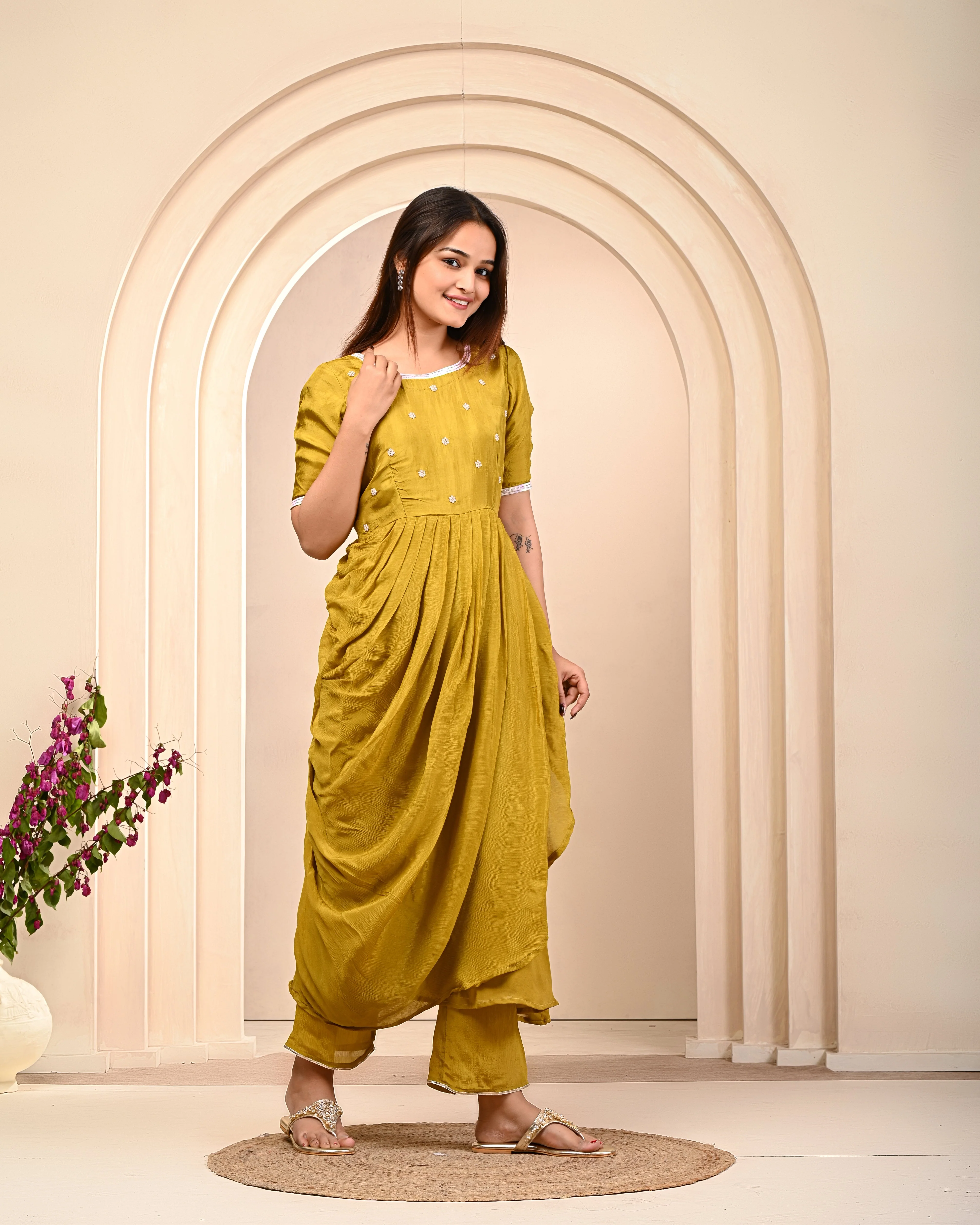 Pear Green Embellished Chinon Silk Kurta Pant Set - Image 3