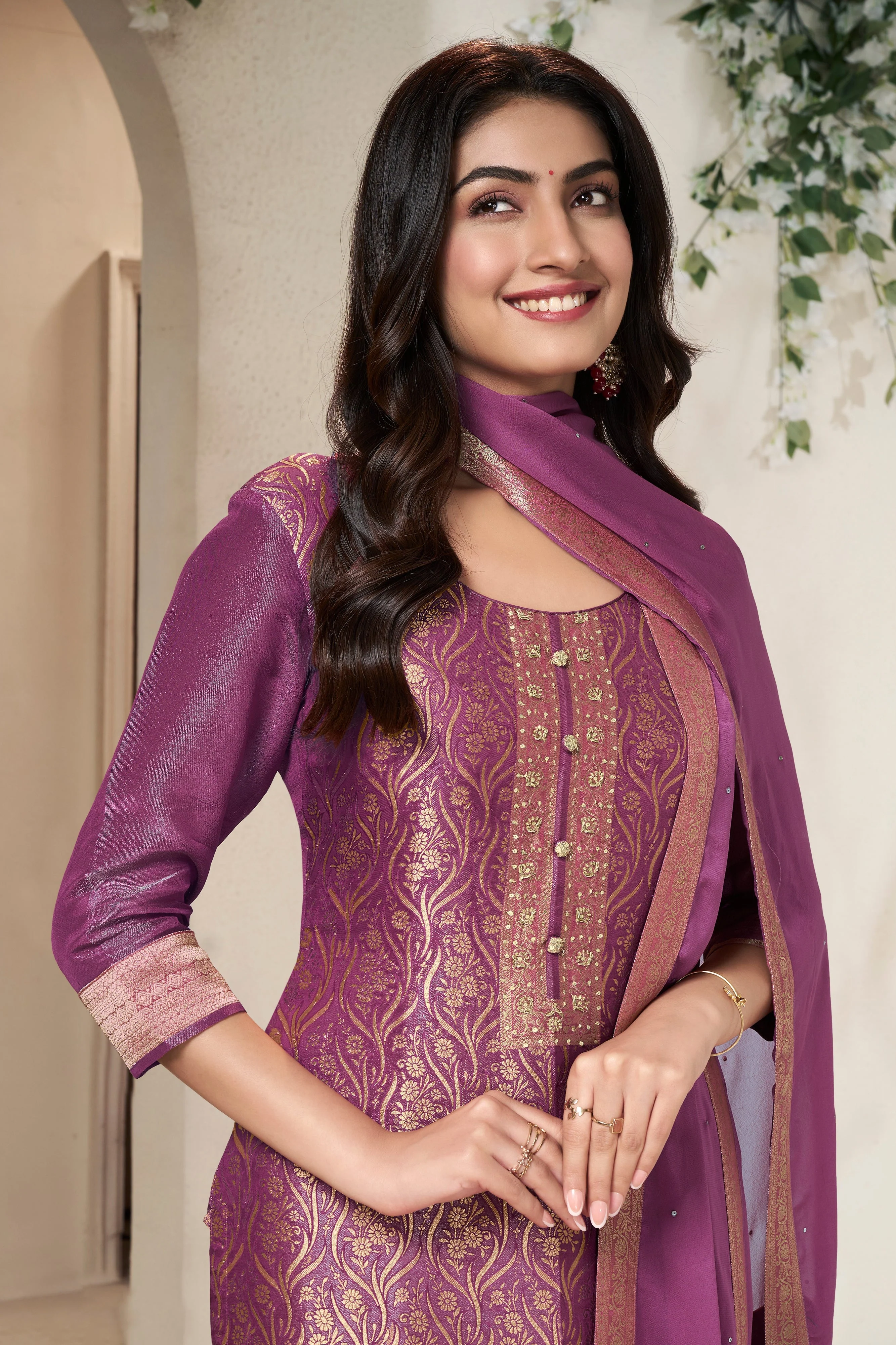 Deep Mauve Tissue Silk Kurta & Pant Set - Image 3