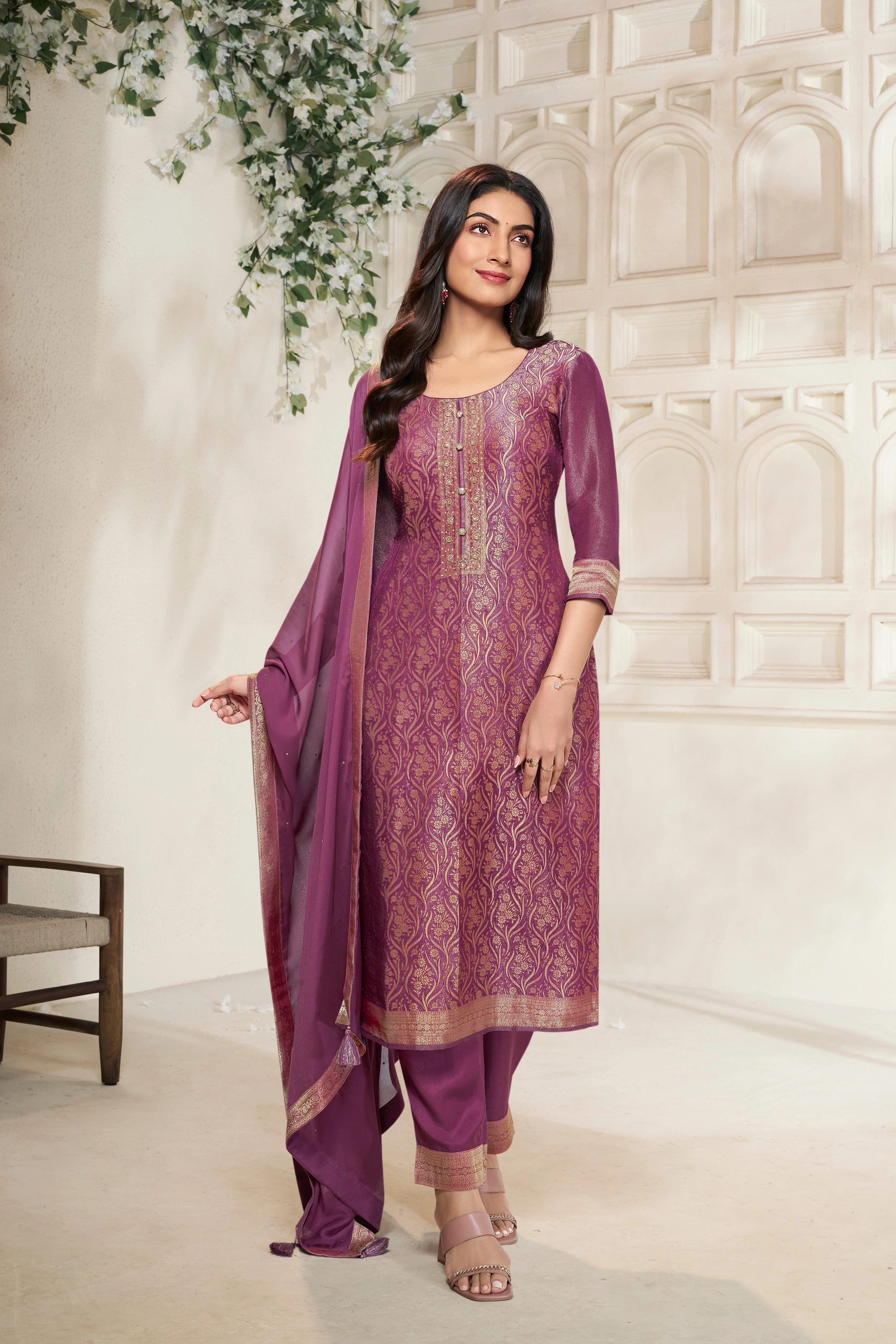 Deep Mauve Tissue Silk Kurta & Pant Set - Image 4