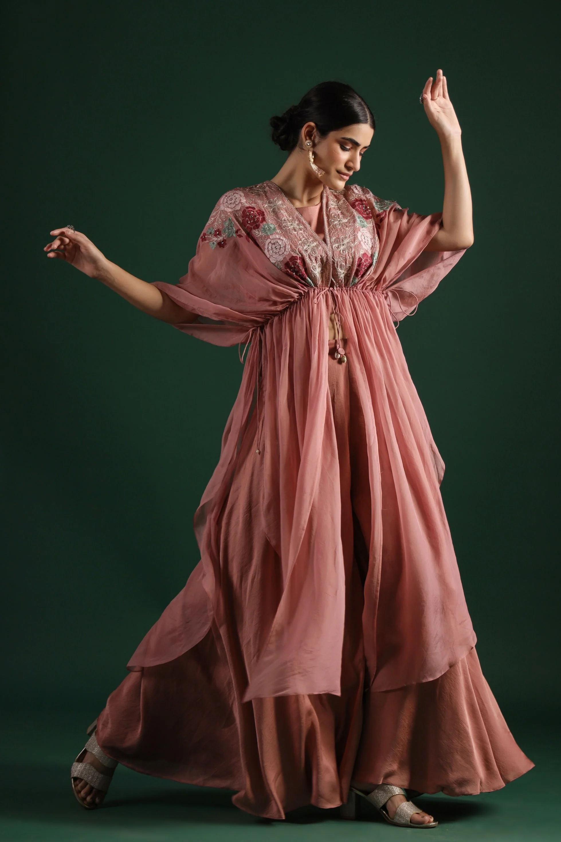 Dusky Pink Embroidered Mulberry Silk Cape Set - Image 5