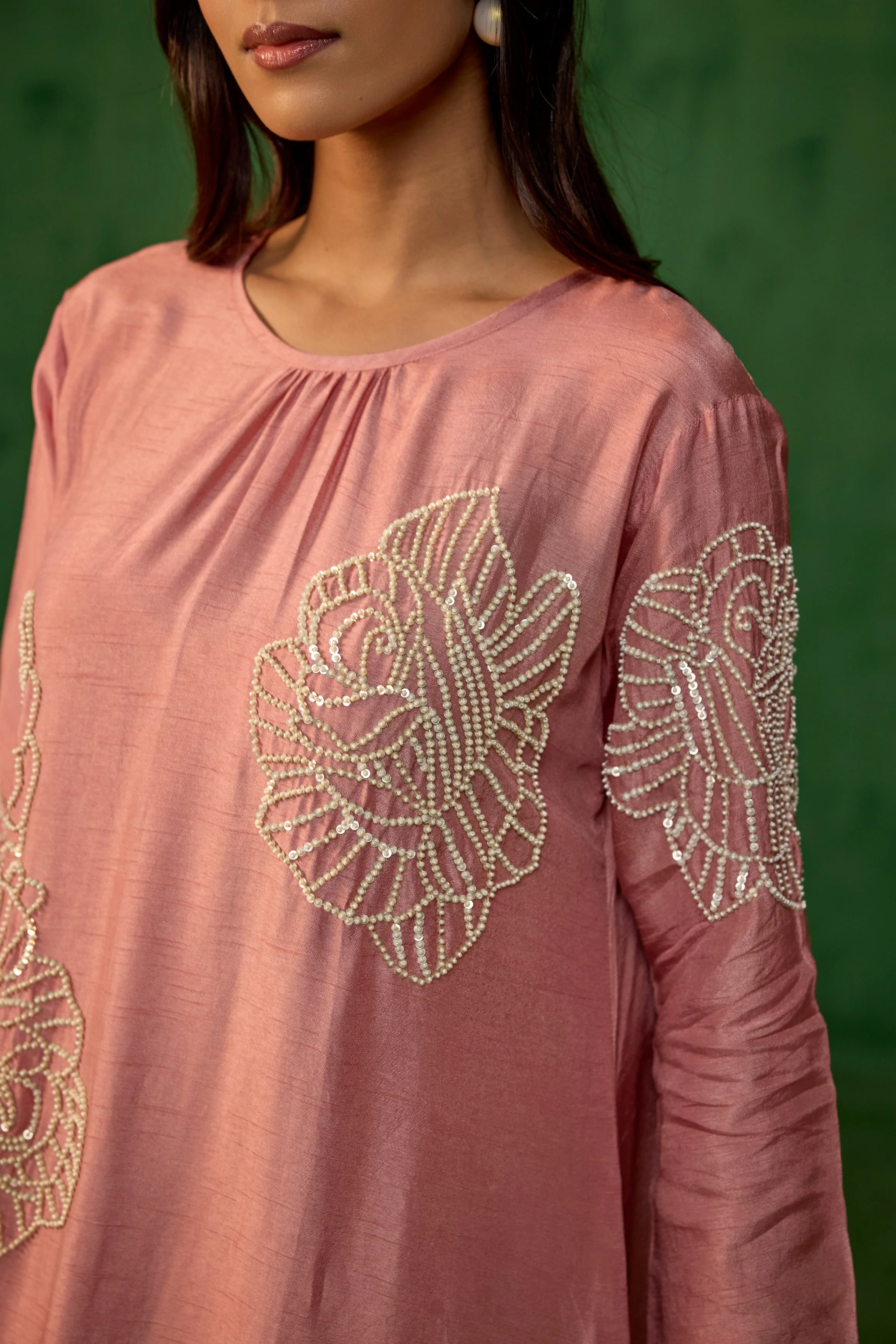 Dusty Rose Embellished Raw Silk Kurta Set - Image 3
