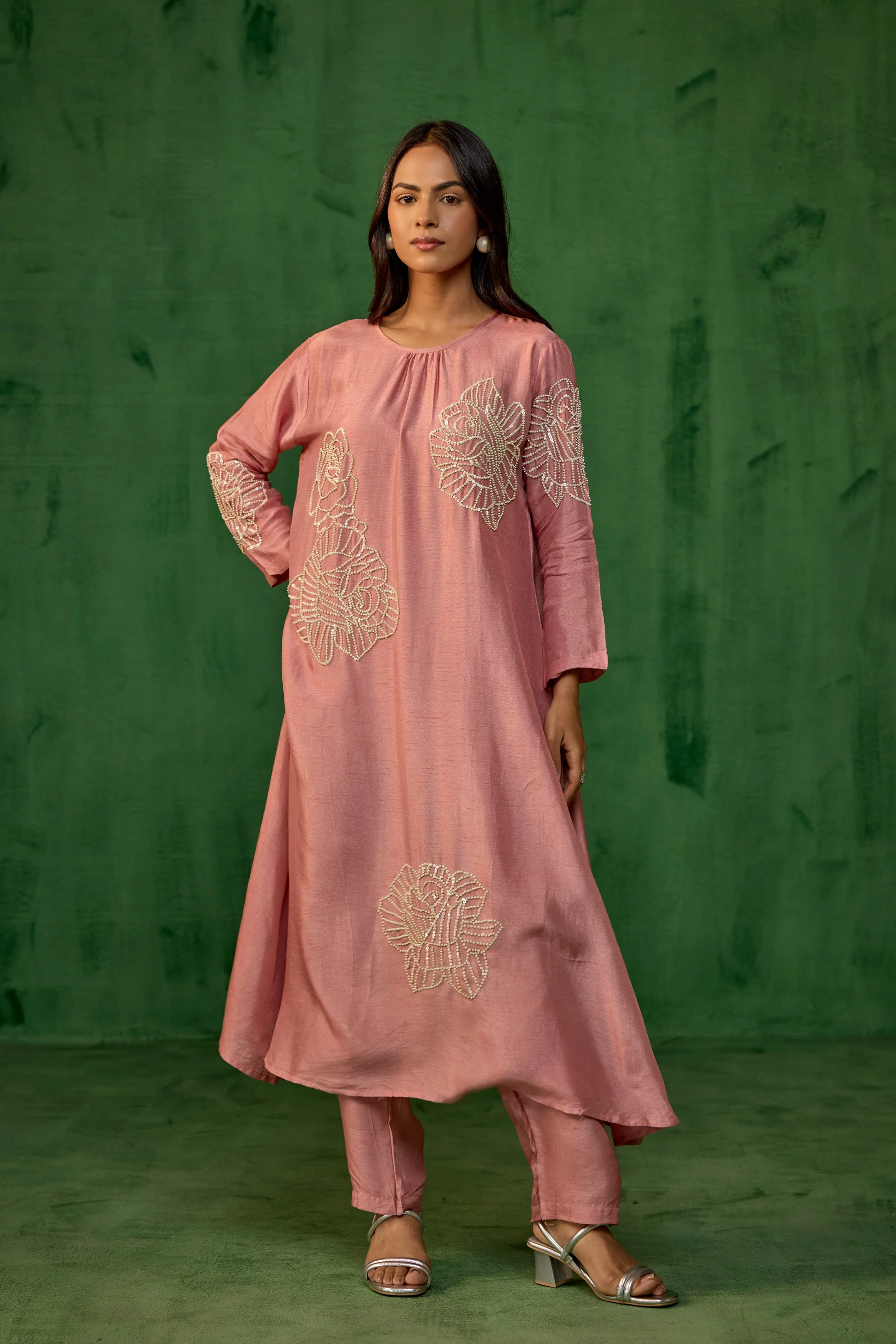 Dusty Rose Embellished Raw Silk Kurta Set - Image 4