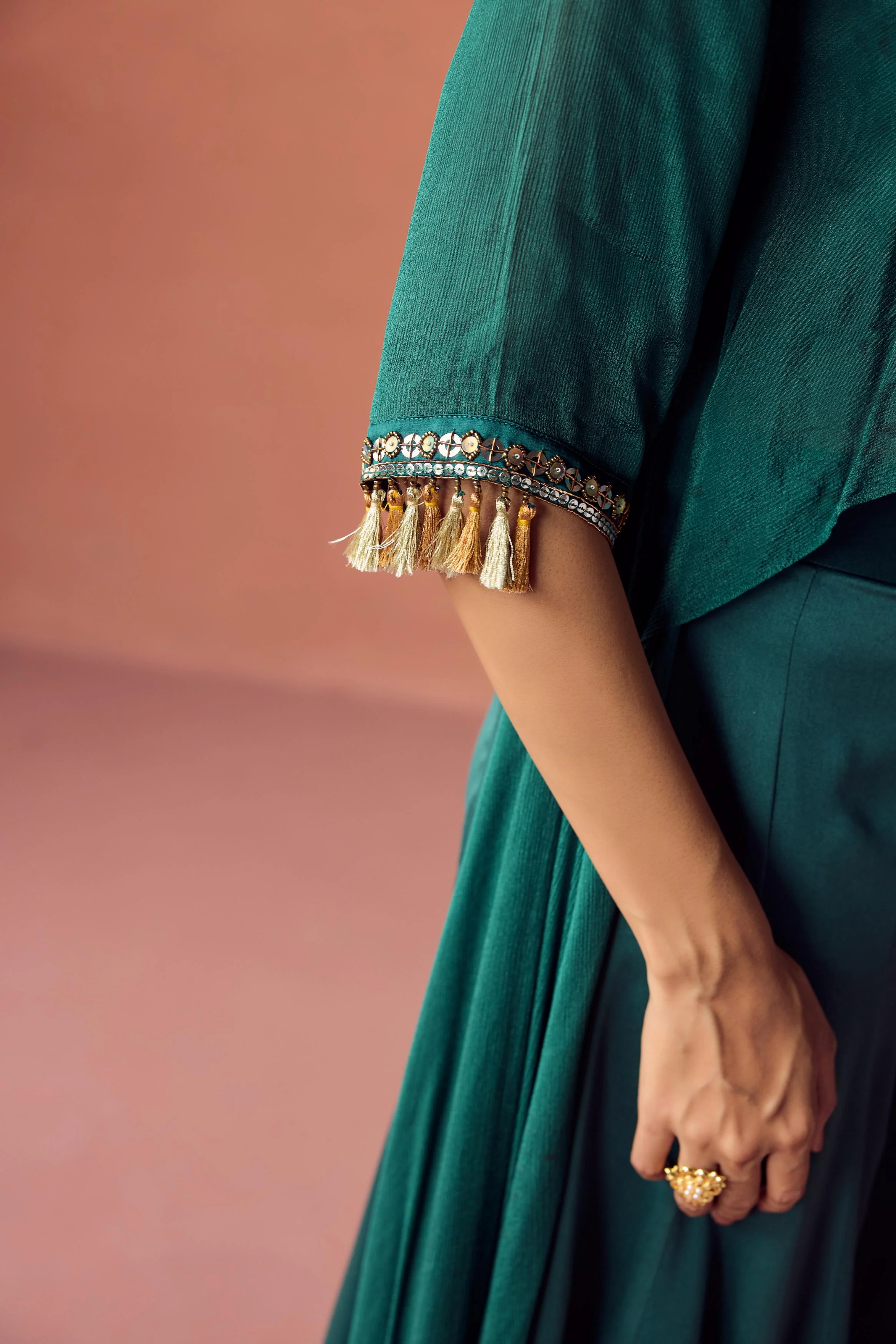 Emerald Luxe Embellished Chinon Silk Co-Ord Set - Image 4