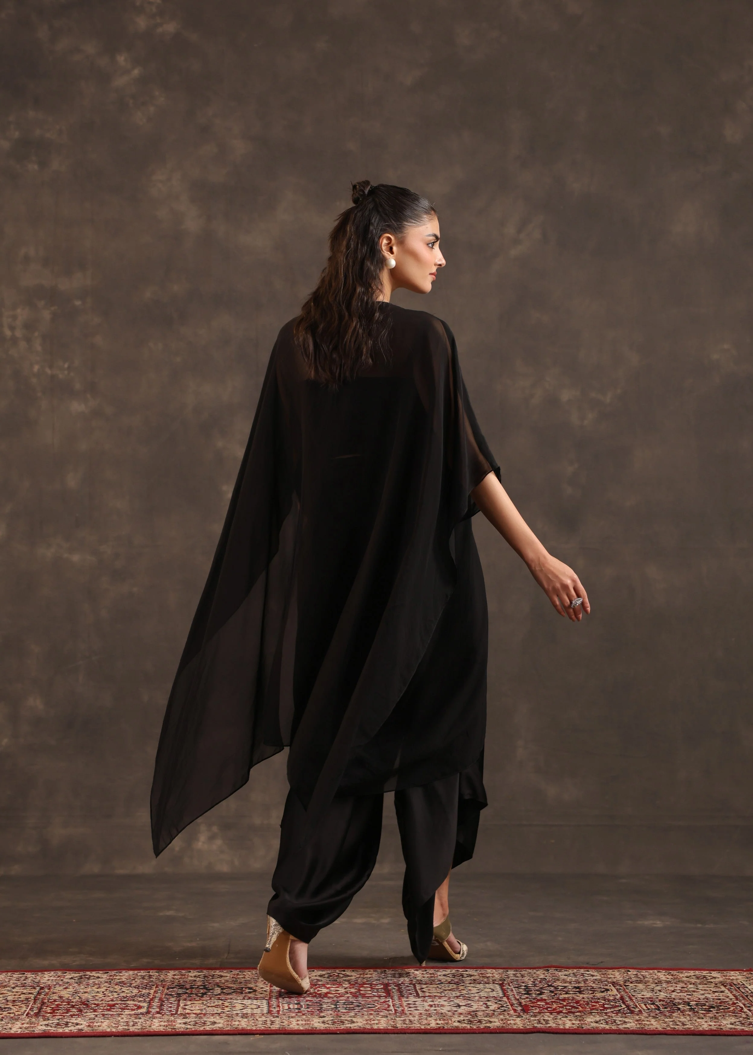 Black Cape Embellished Organza Silk Kurta Set - Image 5