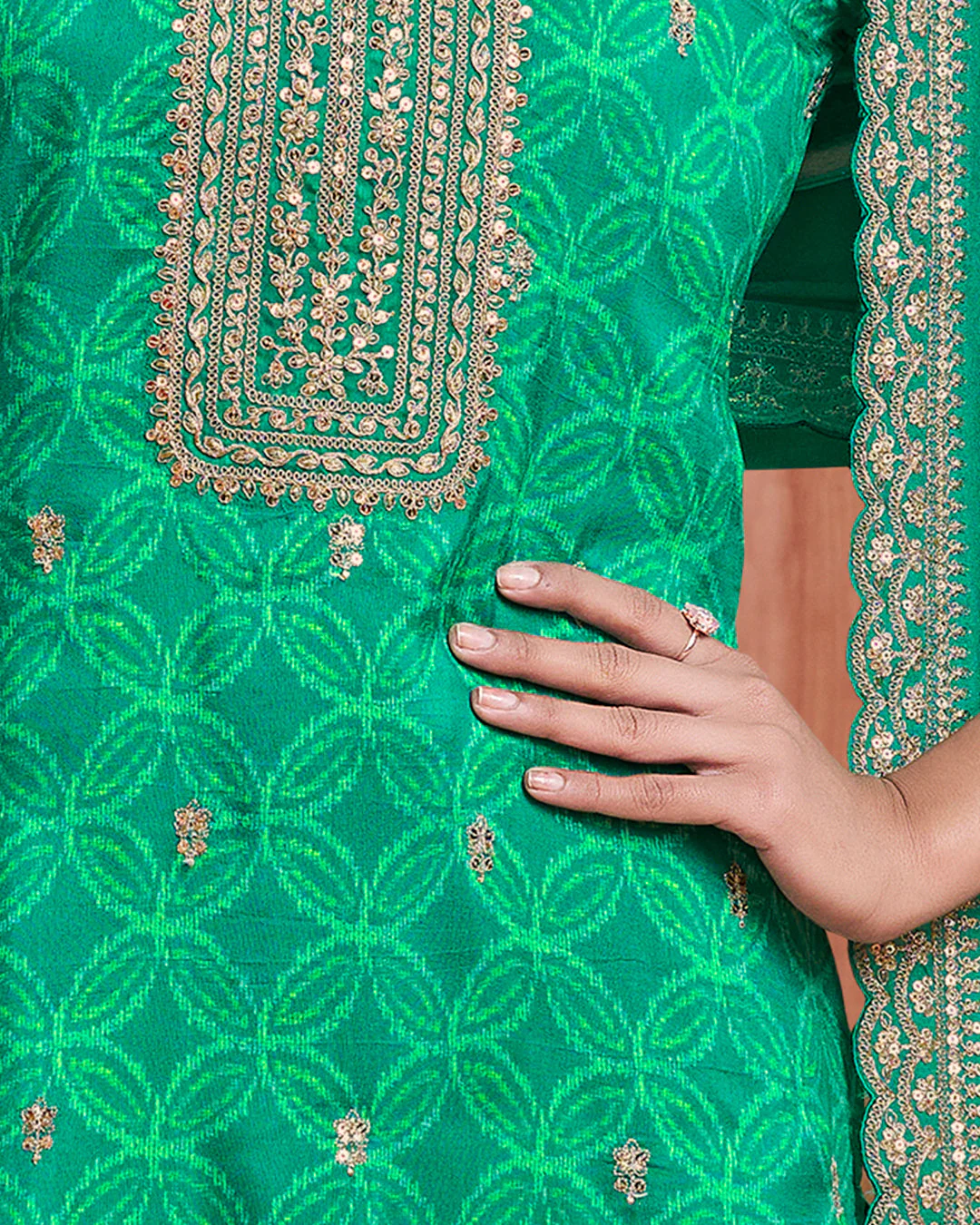Emerald Regal Embellished Dola Silk Pant Set - Image 3