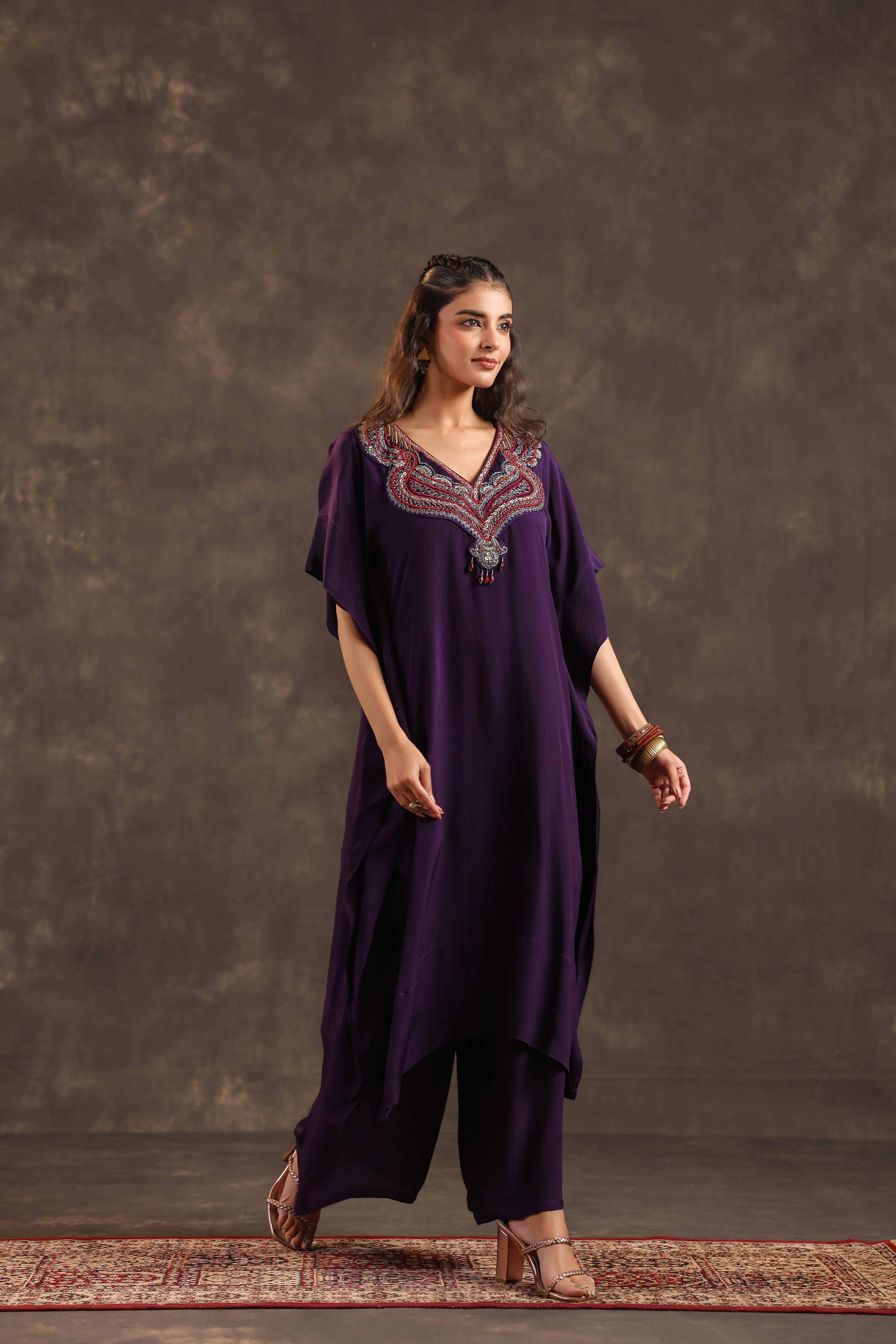 Amethyst Grace Embellished Crepe Silk Kurta Set - Image 4