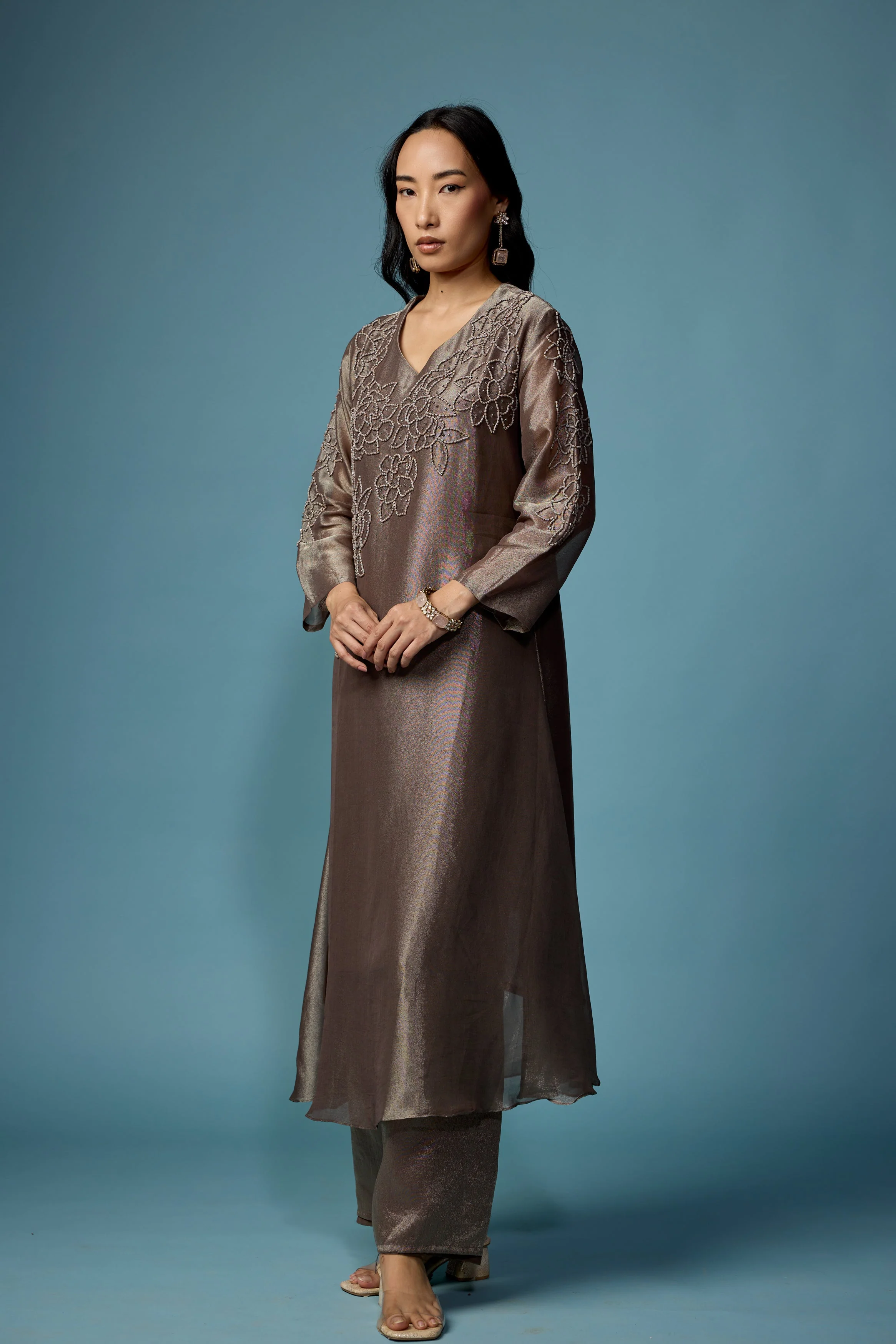 Greyish Green Embellished Shimmer Tissue Silk Kurta Set - Image 6