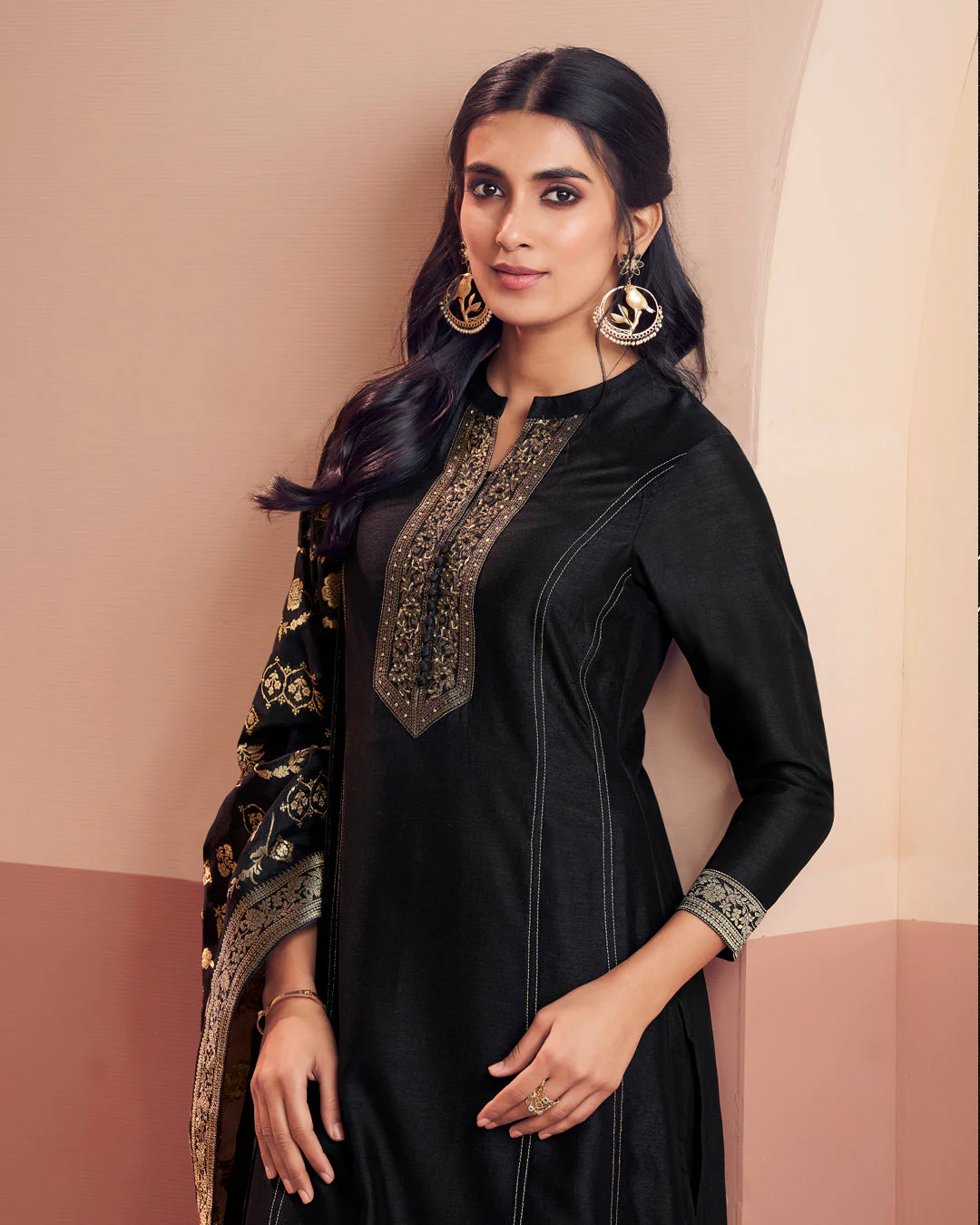 Noir Royale Embellished Vichitra Silk Pant Set - Image 4