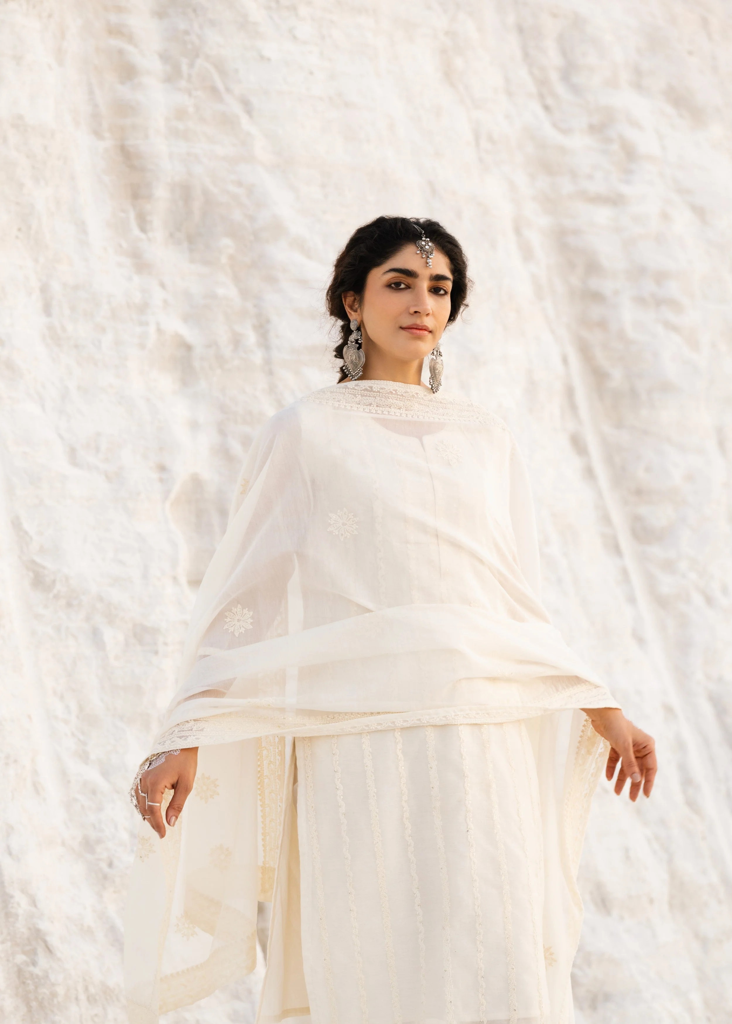 Off-White Embroidered Mul-Chanderi Silk Pant Set - Image 2