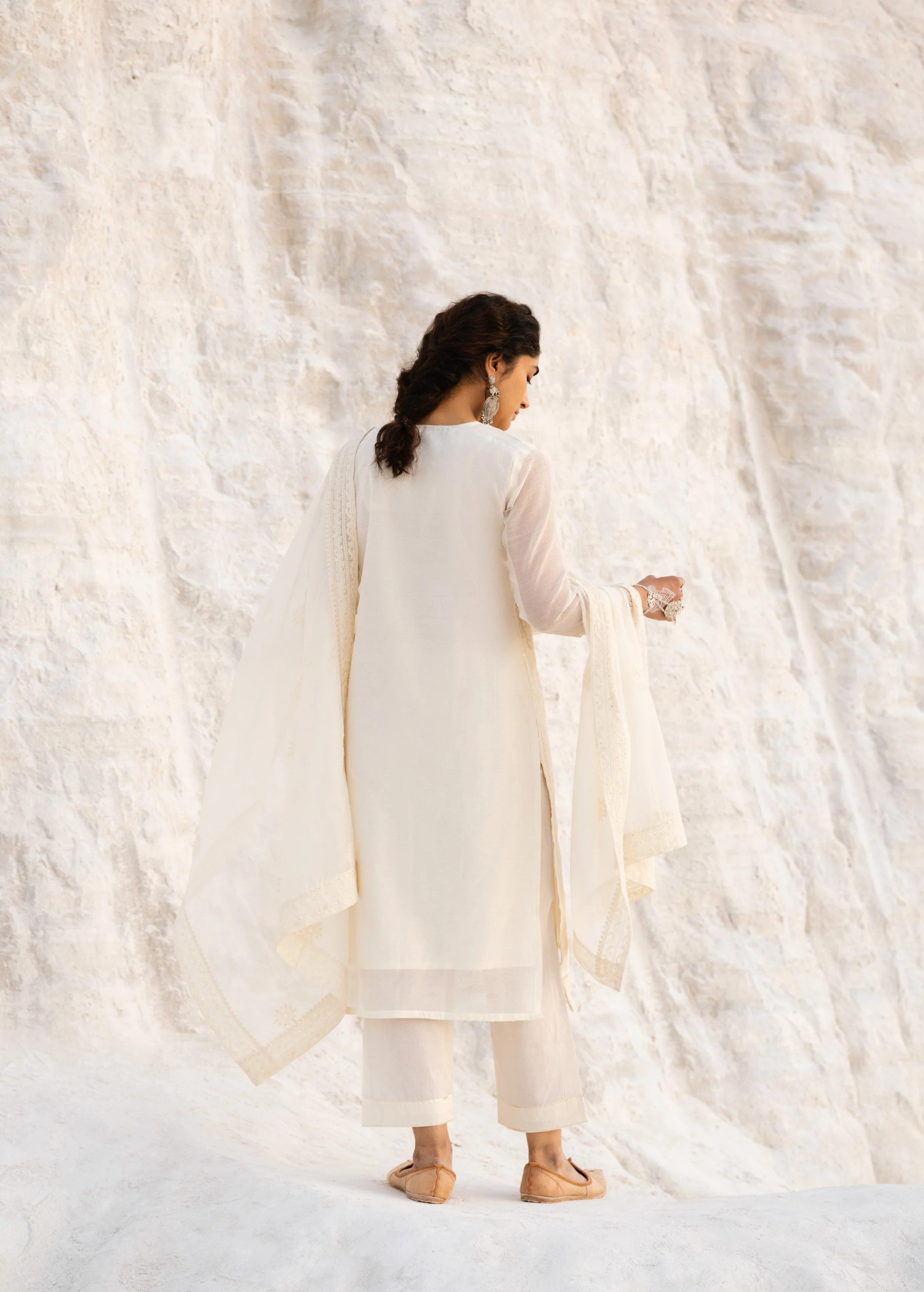 Off-White Embroidered Mul-Chanderi Silk Pant Set - Image 5
