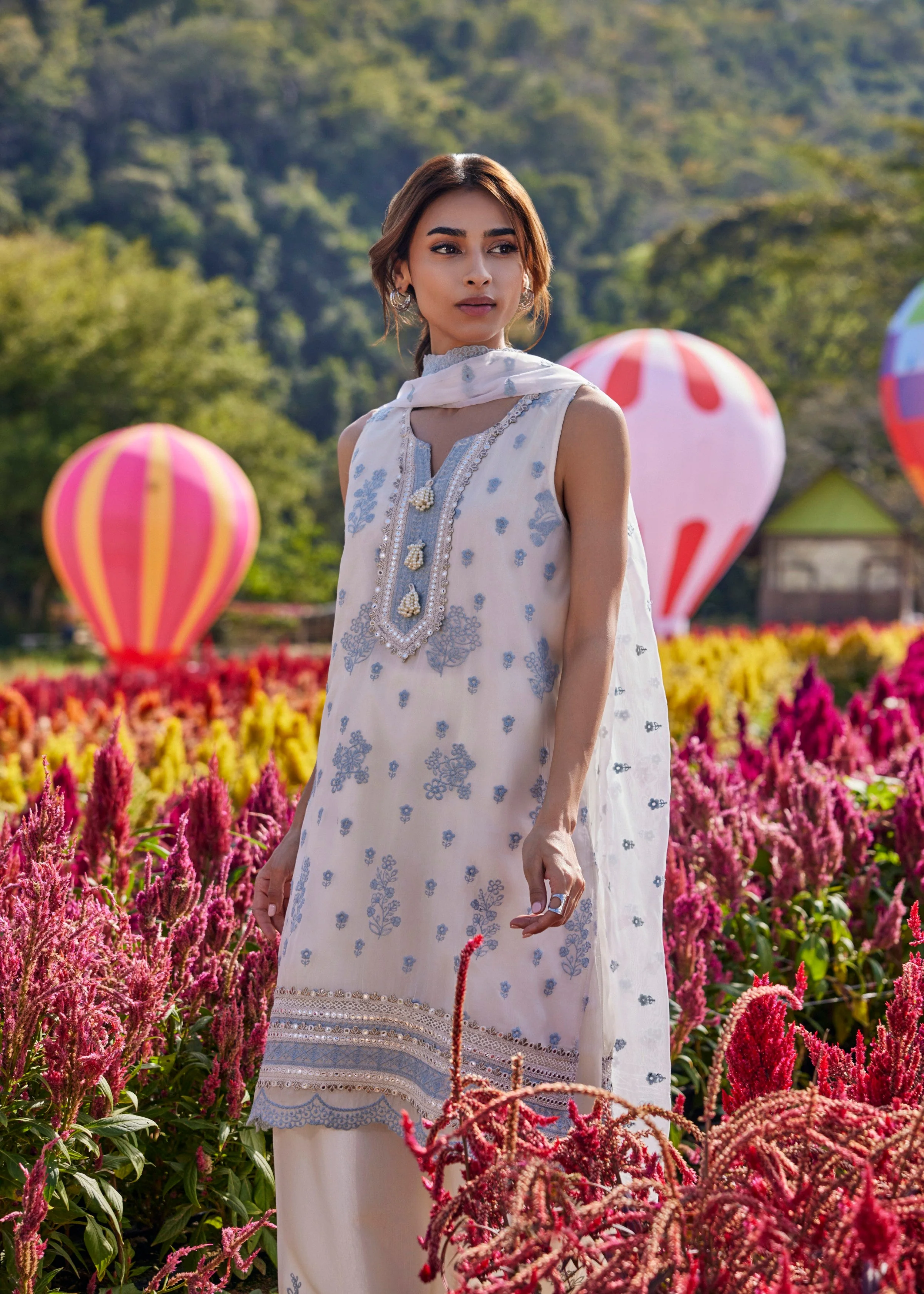 Off-White Embroidered Organza Silk Pant Set - Image 2
