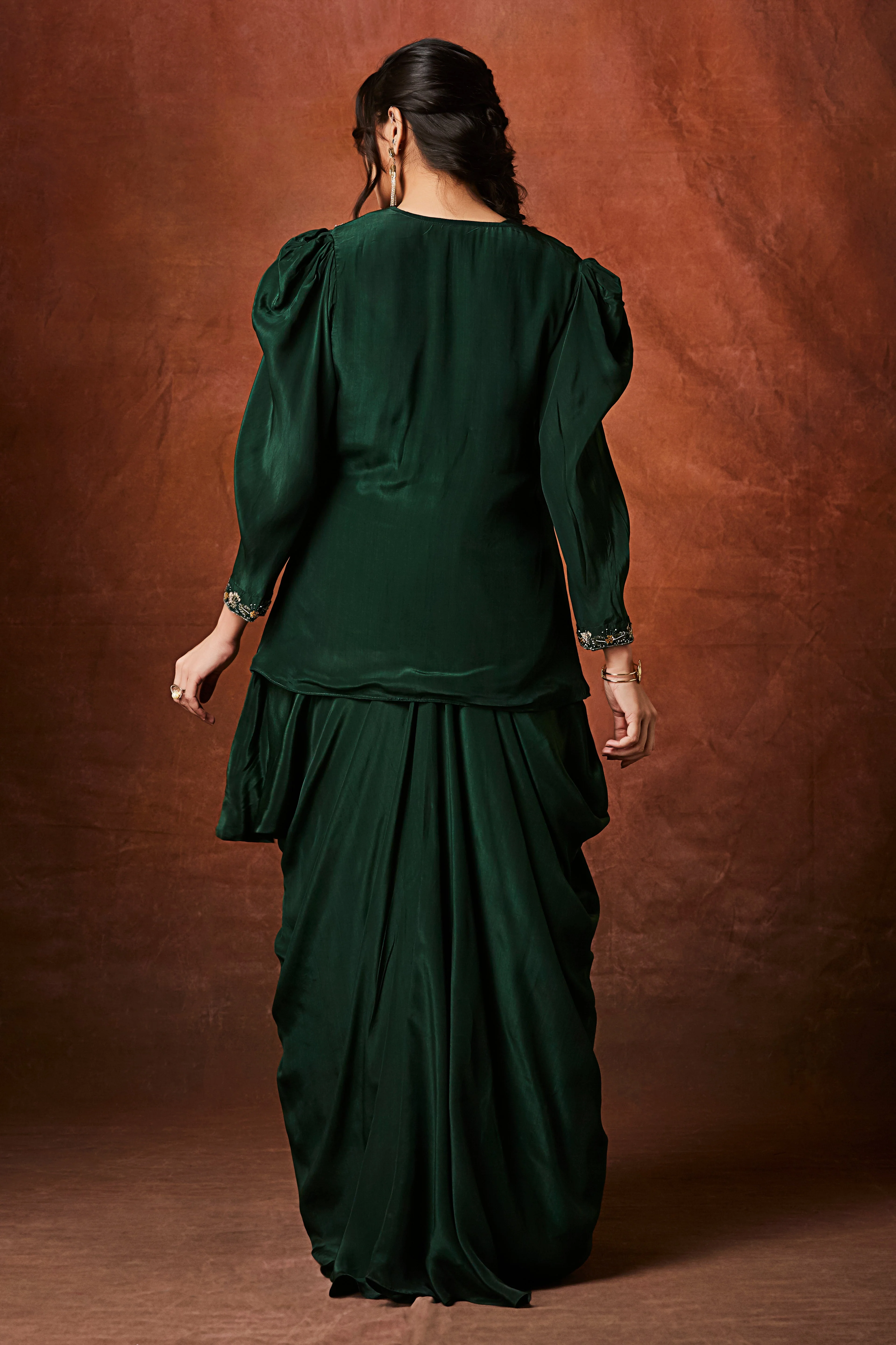 Emerald Green Embellished Crepe Silk Skirt Set - Image 6