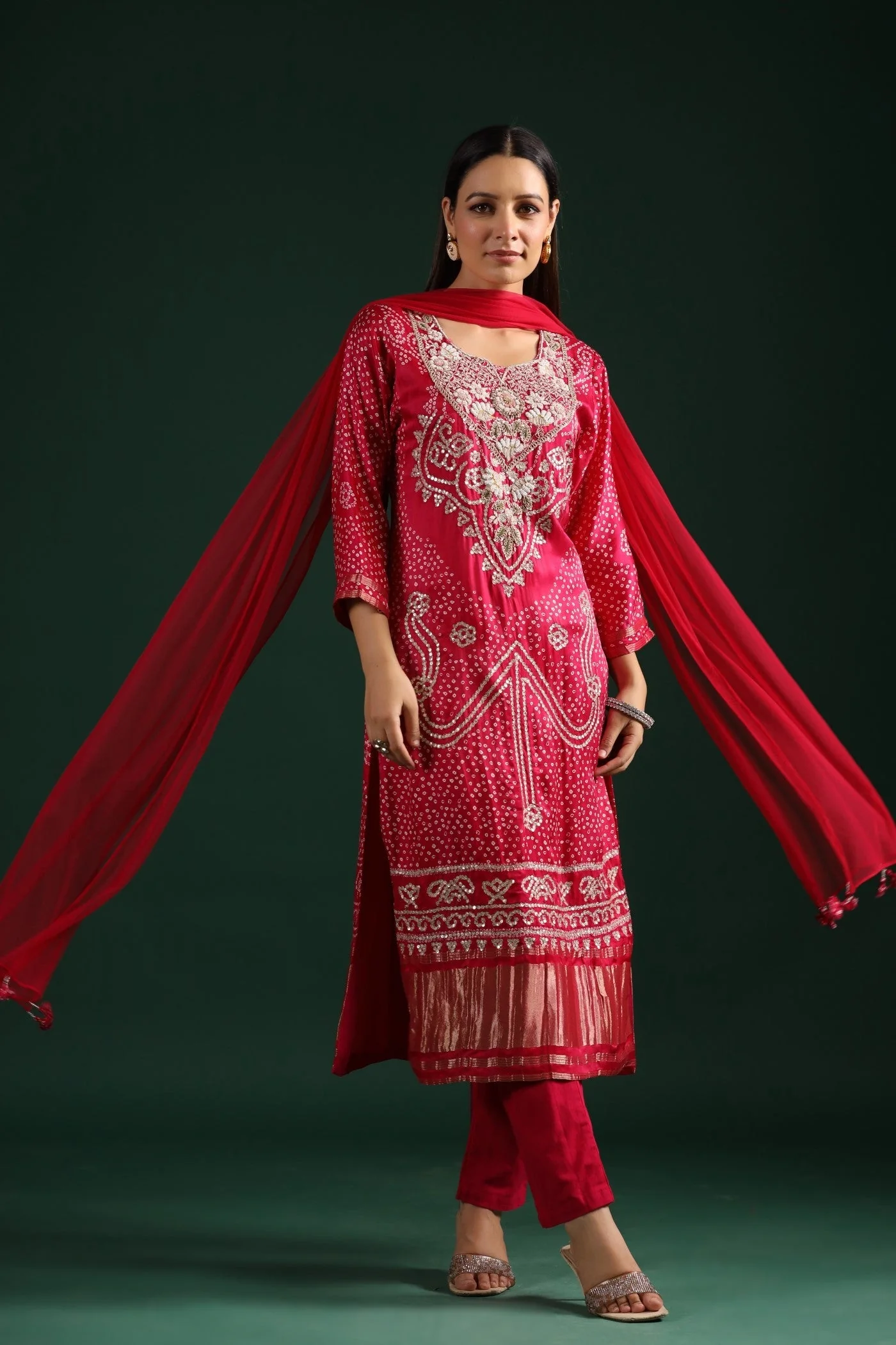 Festive Pink Bandhani Embroidered Kurta Set - Image 5