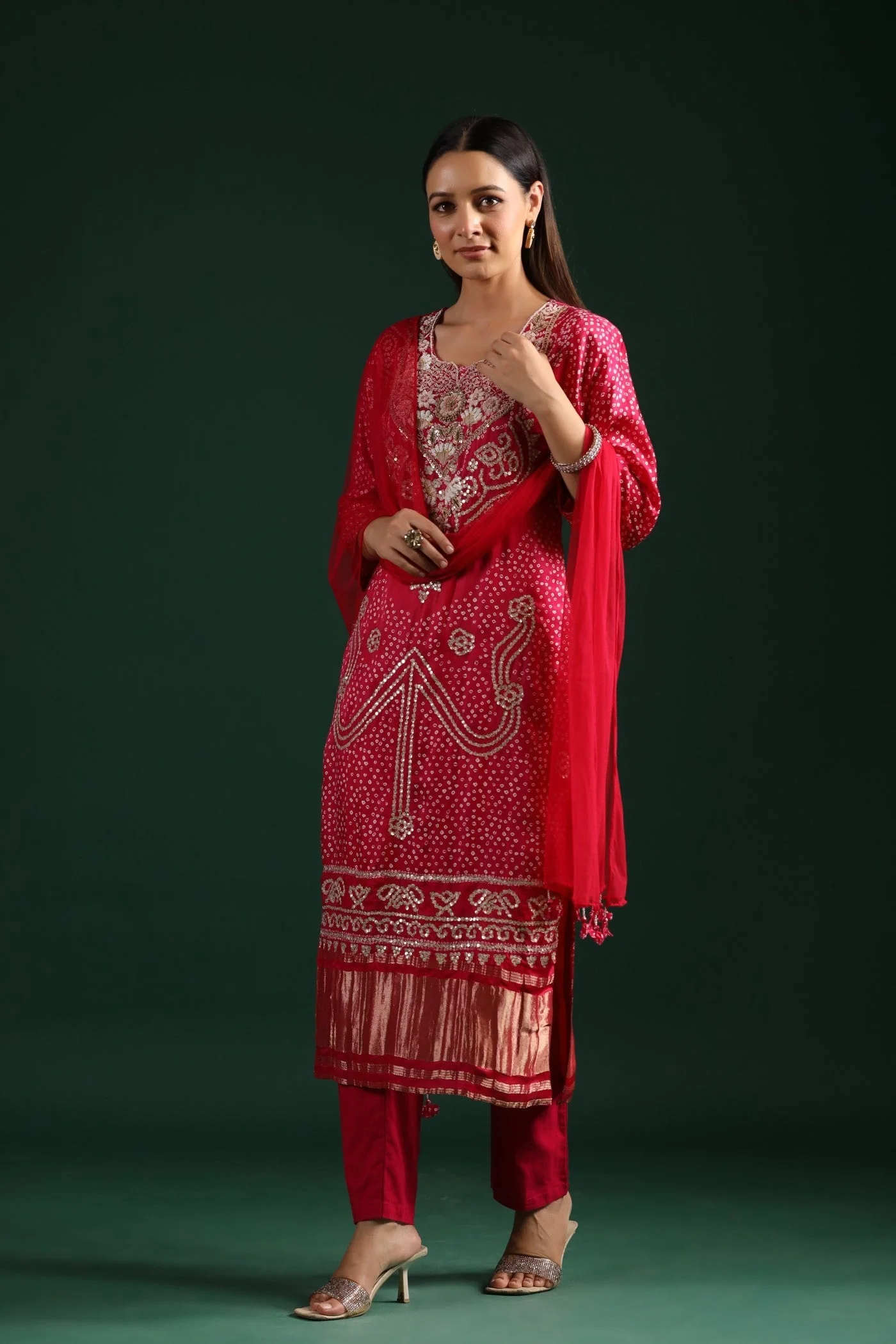 Festive Pink Bandhani Embroidered Kurta Set - Image 6