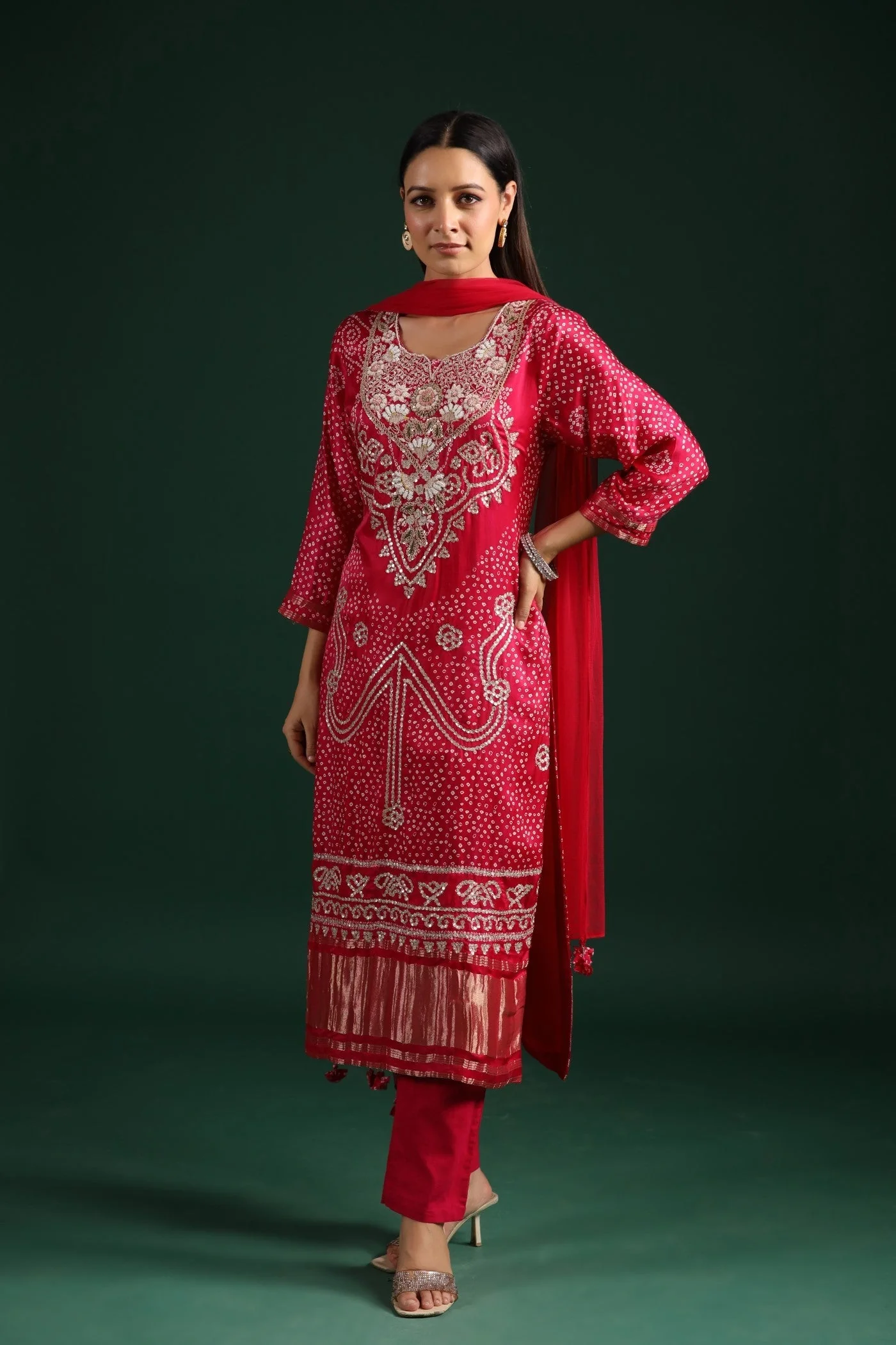 Festive Pink Bandhani Embroidered Kurta Set - Image 7