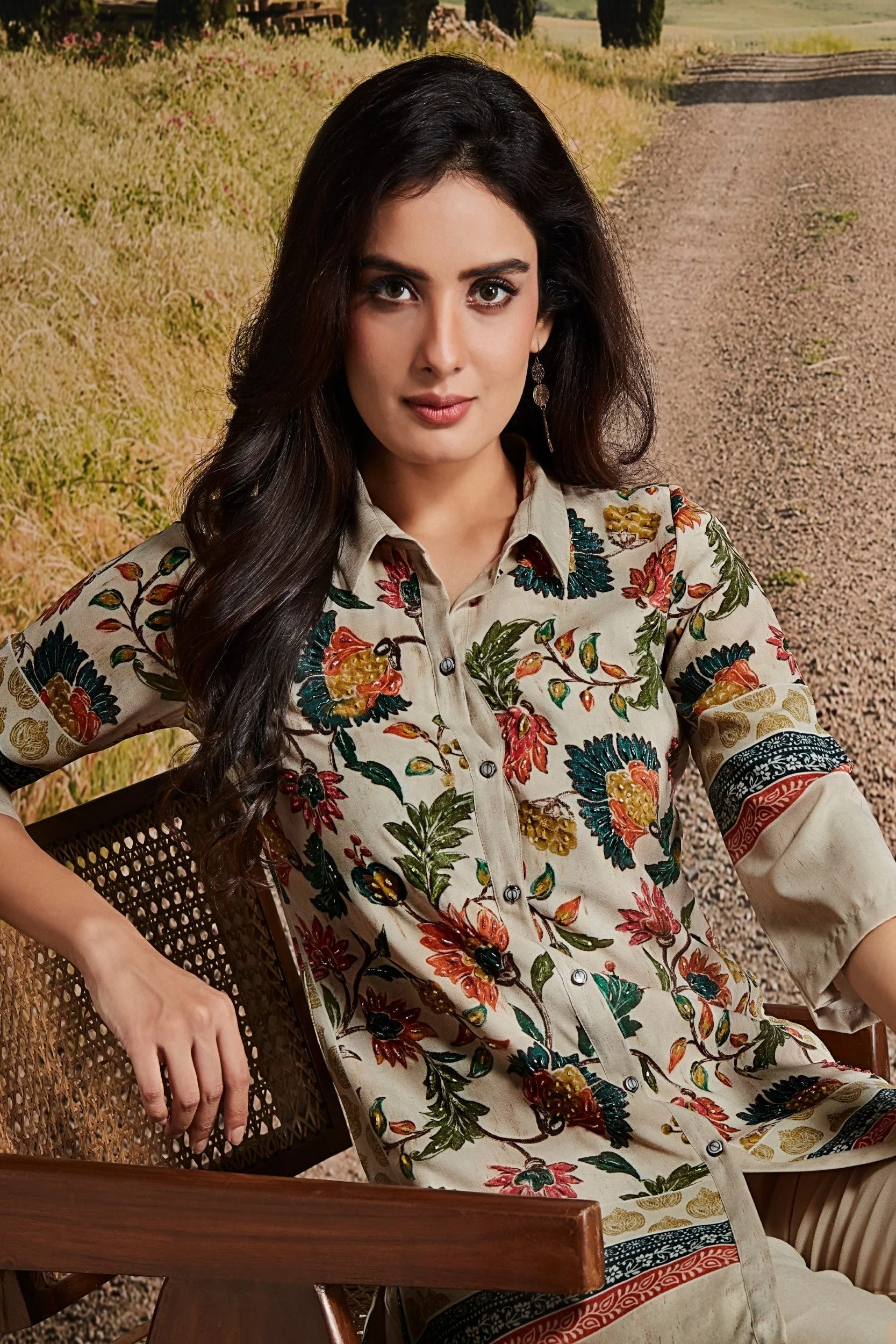 Light Beige Floral Printed Chinon Silk Co-Ord Set - Image 2