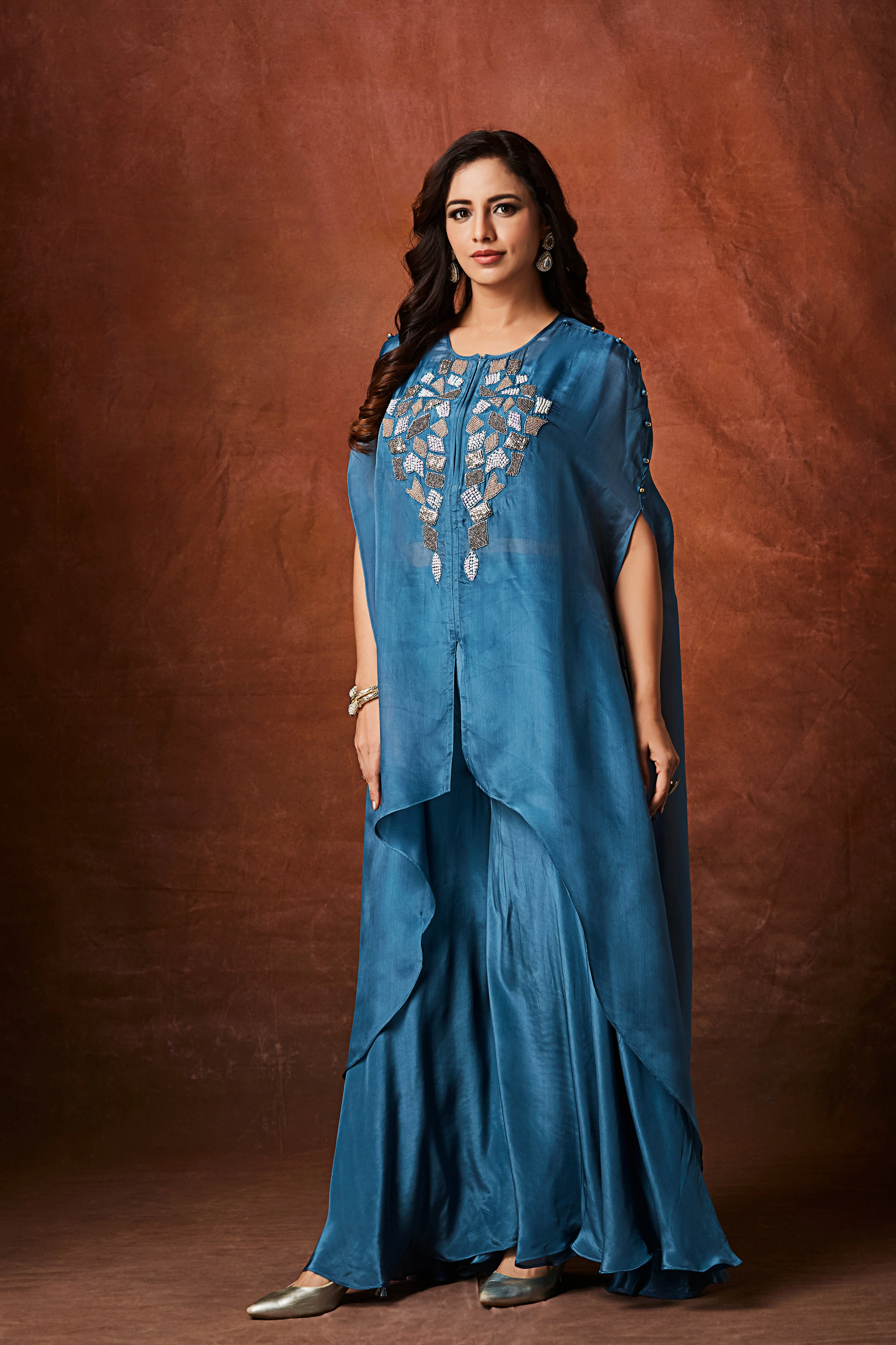 Dusty Blue Embellished Organza Silk Kaftan Set - Image 5