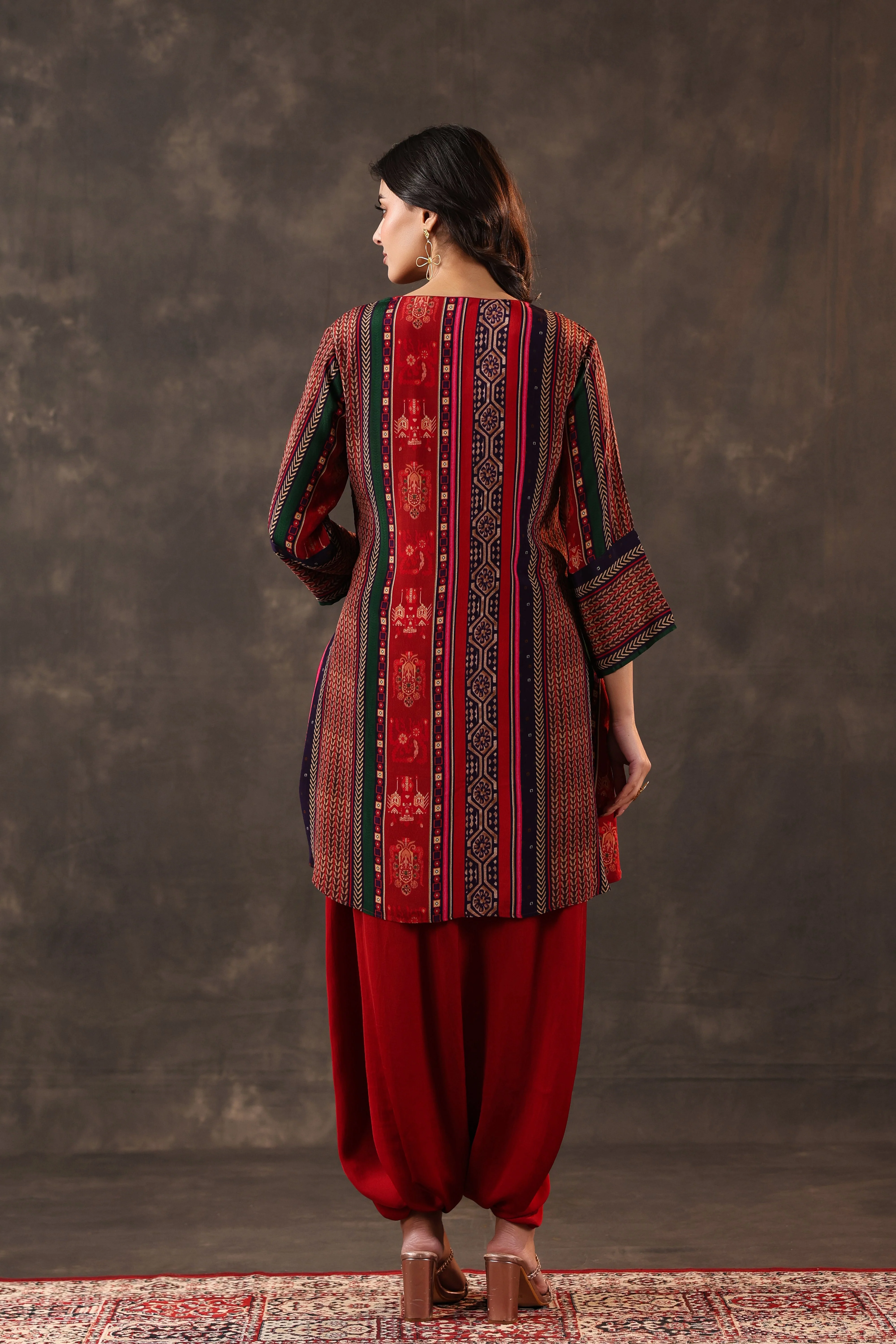 Garnet Tribal Printed Crepe Silk Dhoti Set - Image 5