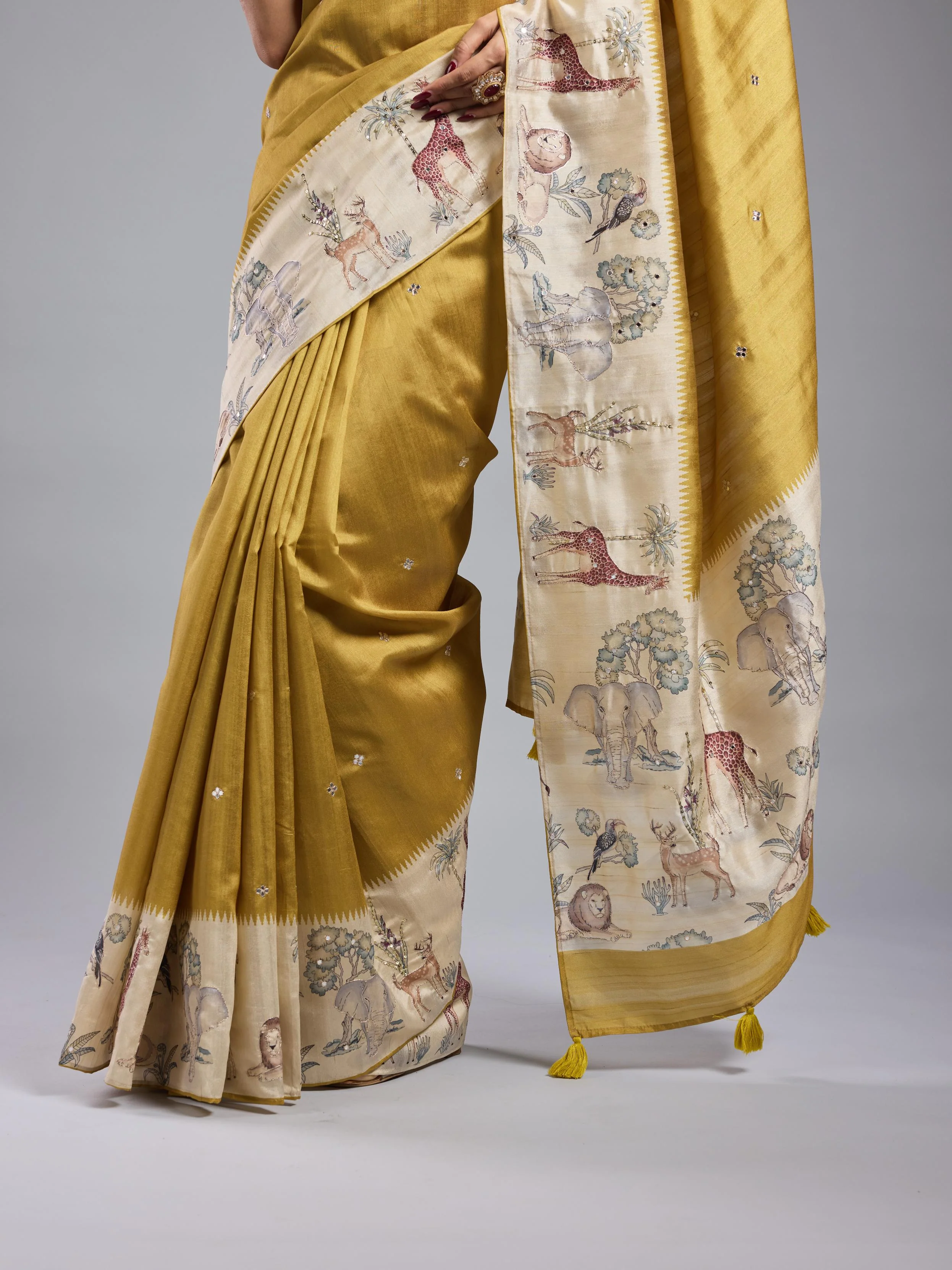 Golden Yellow Bhagalpuri Tussar Silk Saree - Image 8