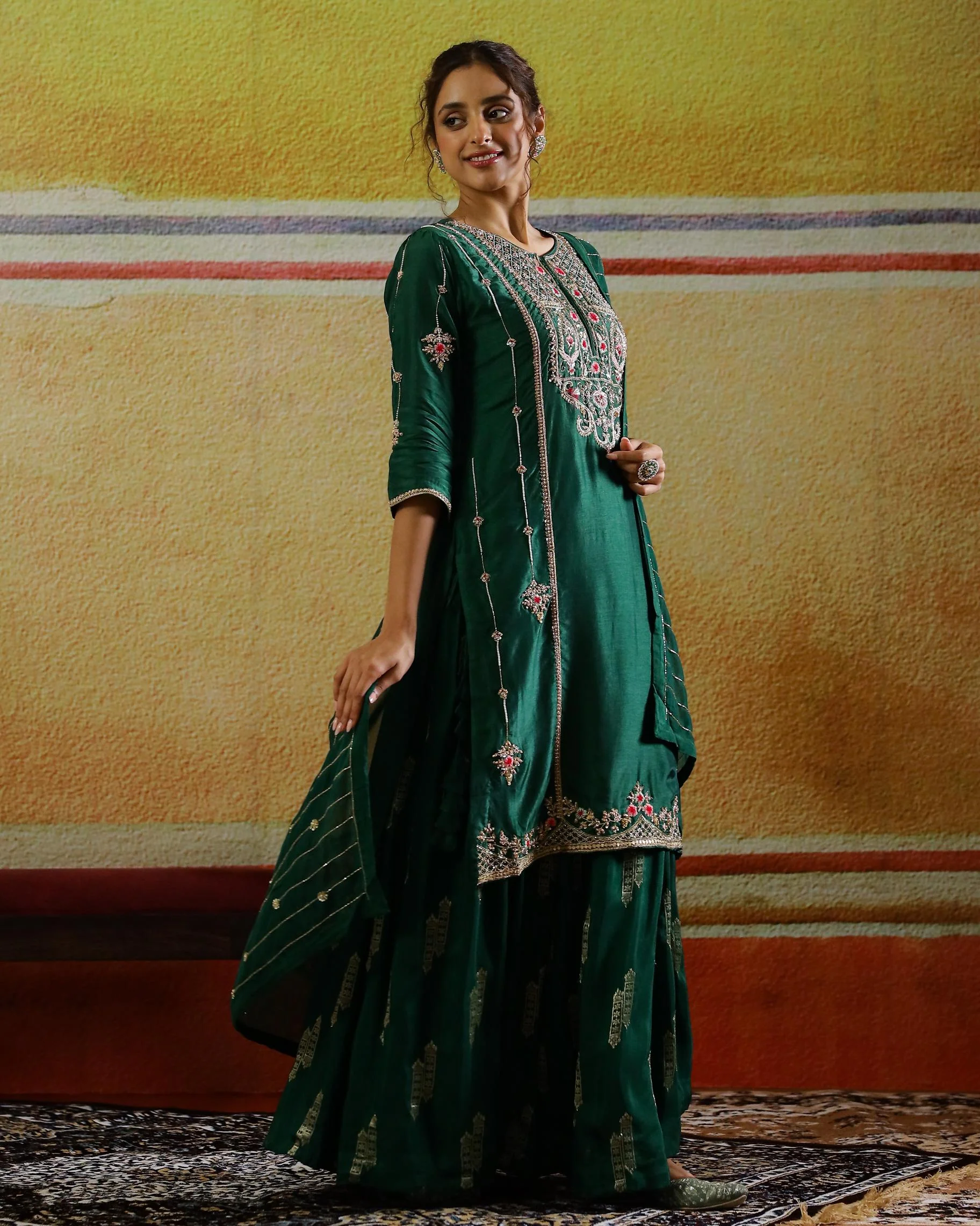 Deep Green Embellished Habutai Silk Kurta Set - Image 3