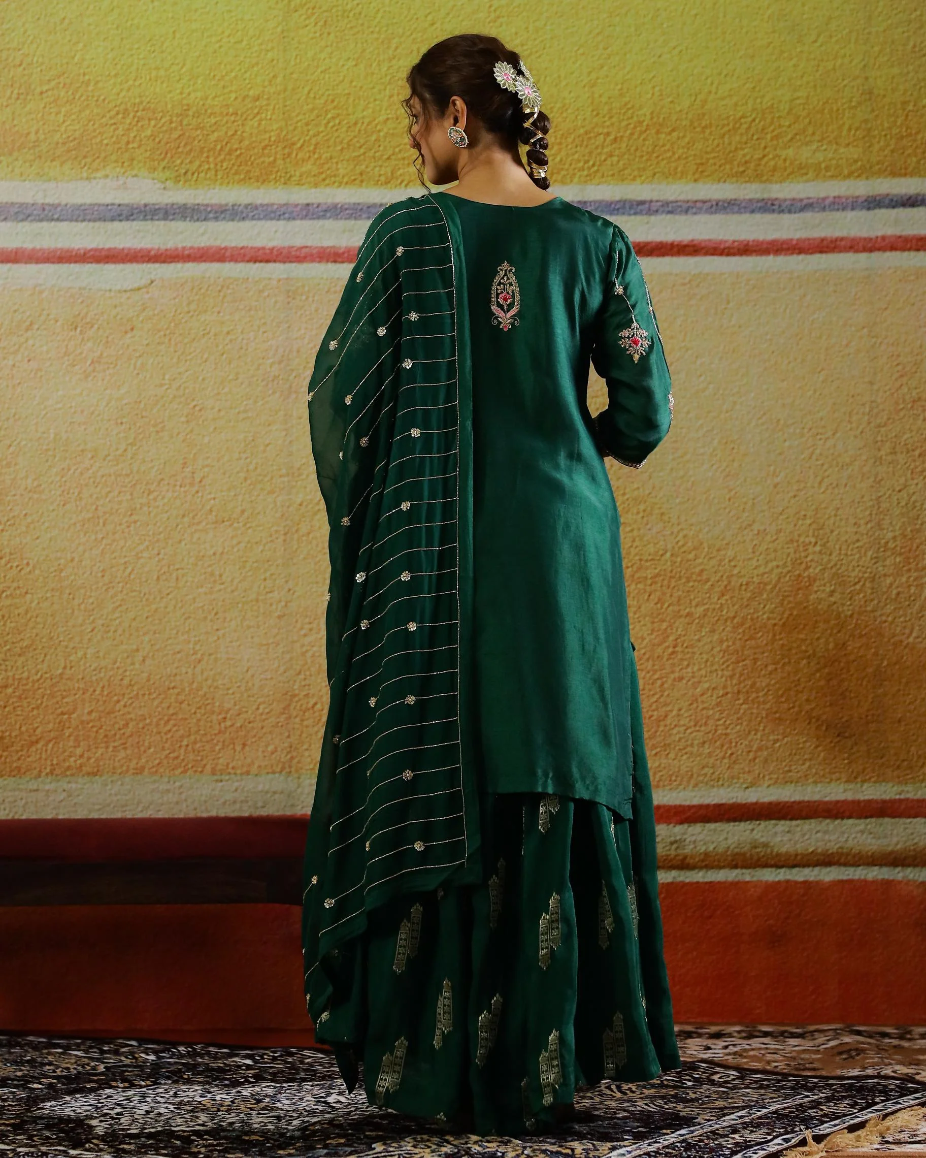 Deep Green Embellished Habutai Silk Kurta Set - Image 5