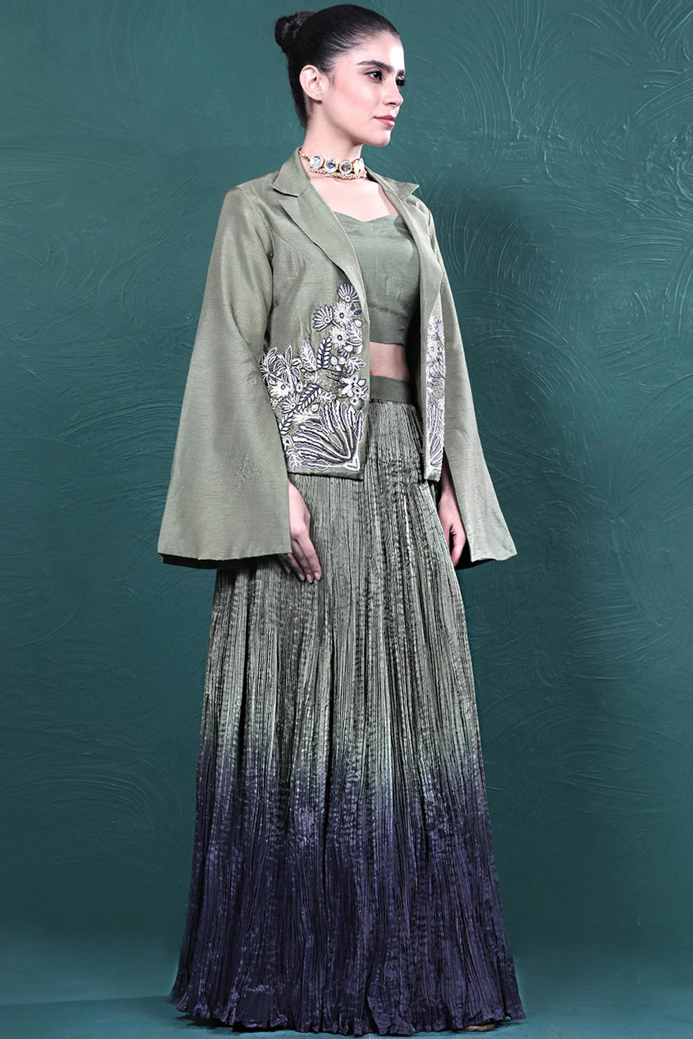 Green Embroidered Jacket Skirt Set - Image 3