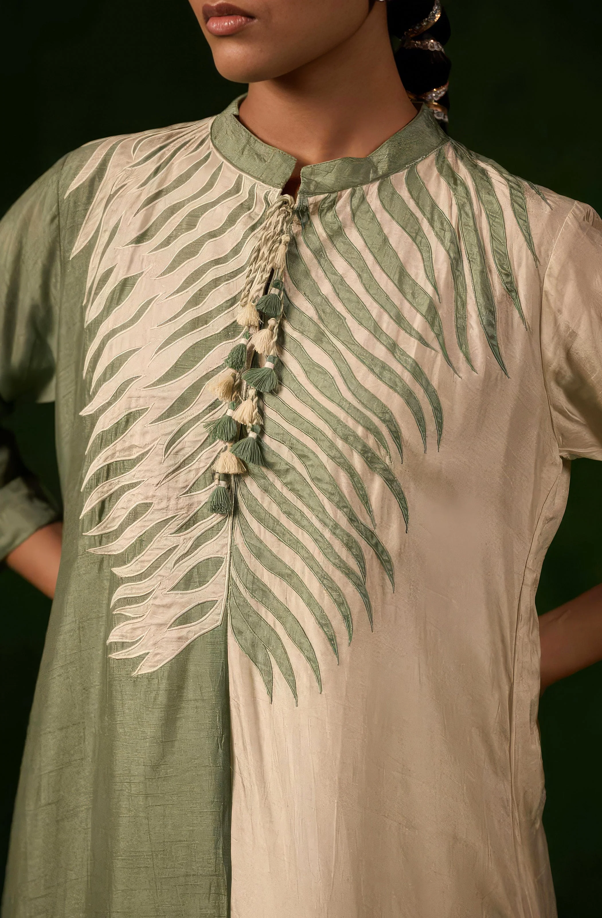 Green & White Embroidered Raw Silk Kurta Set - Image 2