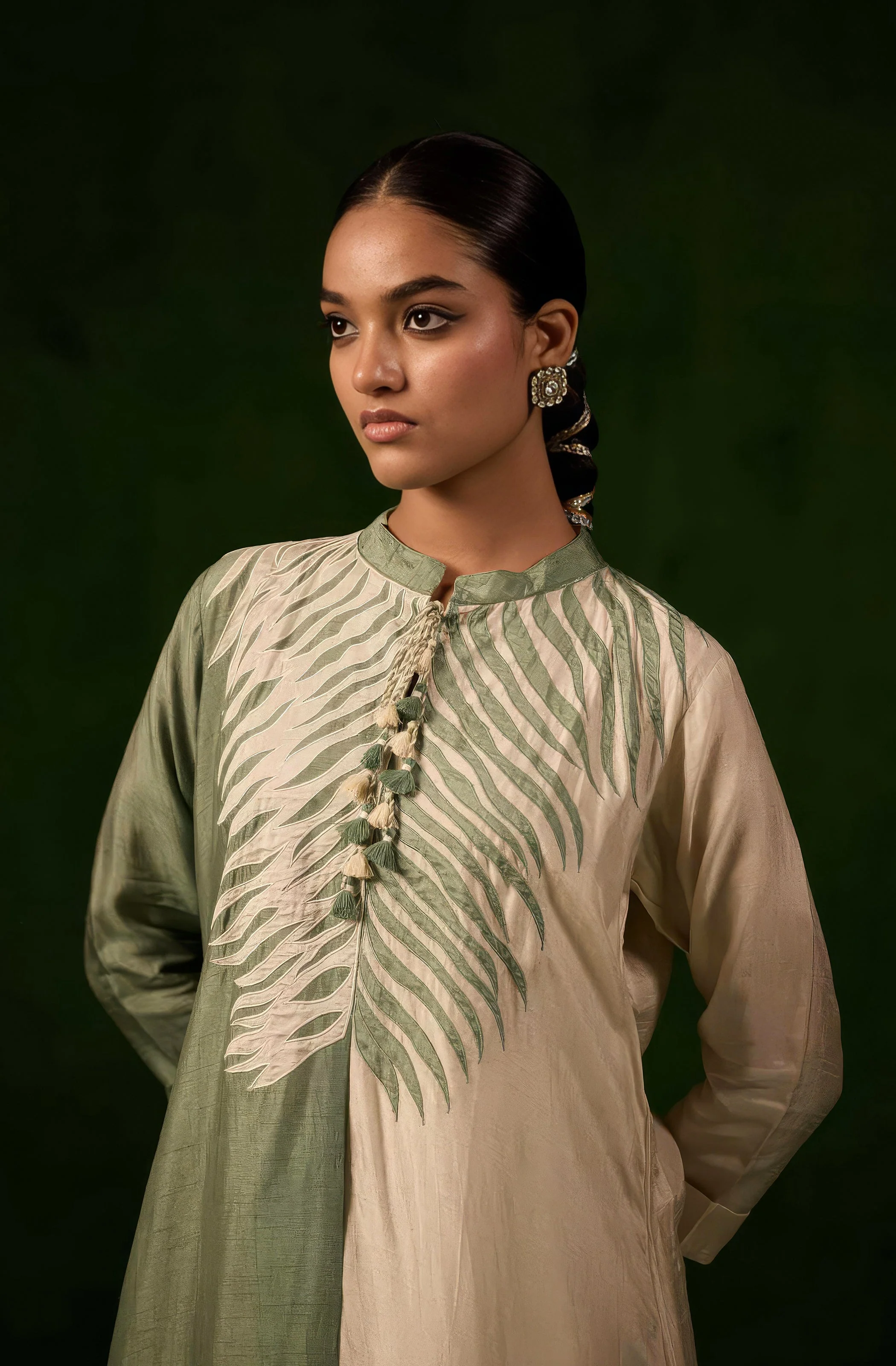 Green & White Embroidered Raw Silk Kurta Set - Image 3