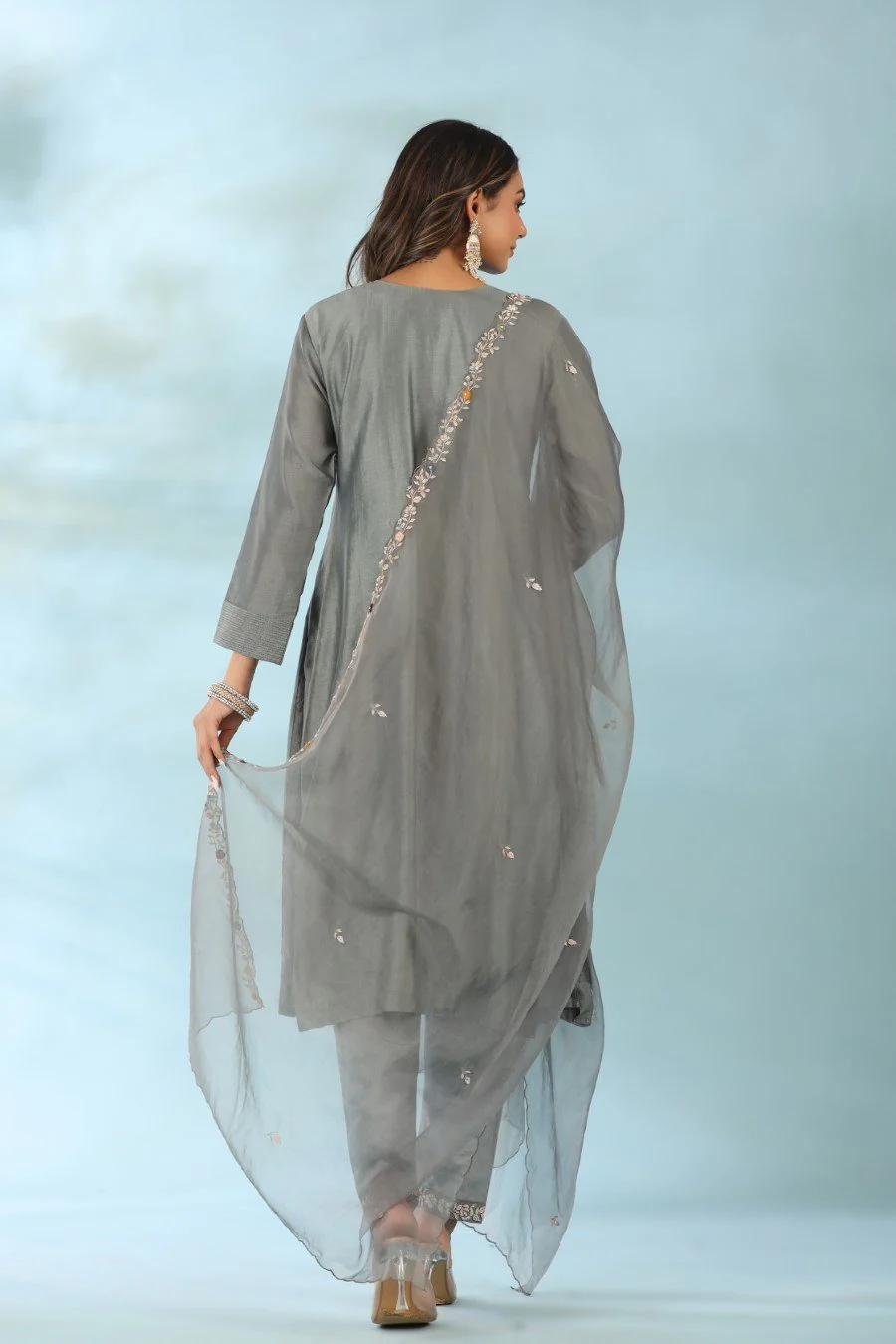 Grey Organza Silk Embroidered Kurta Set - Image 5