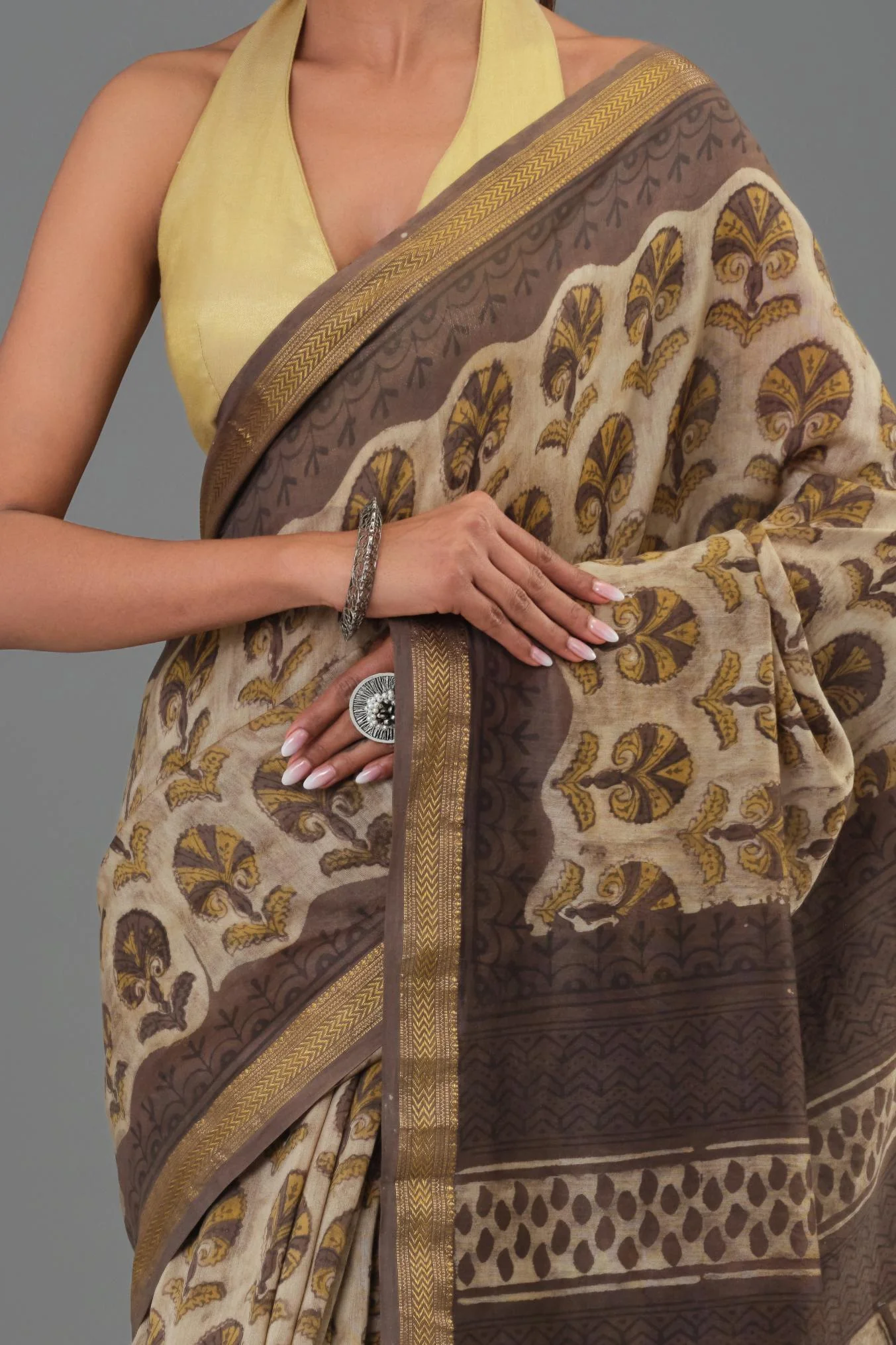 Brown Pure Maheshwari Silk Saree - Image 6