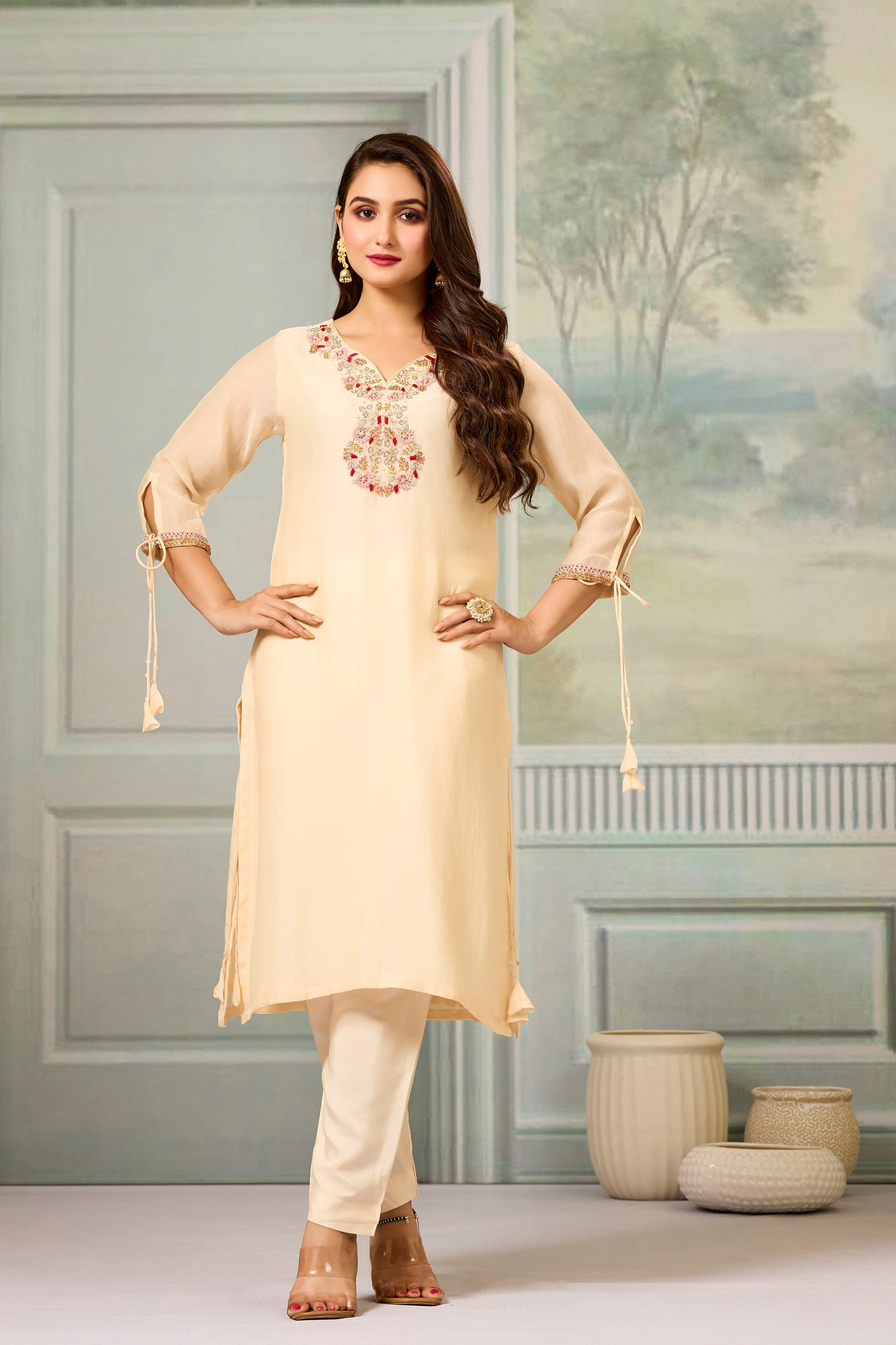 Cream Handwork Mul-Chanderi Silk Kurta Pants Set - Image 5