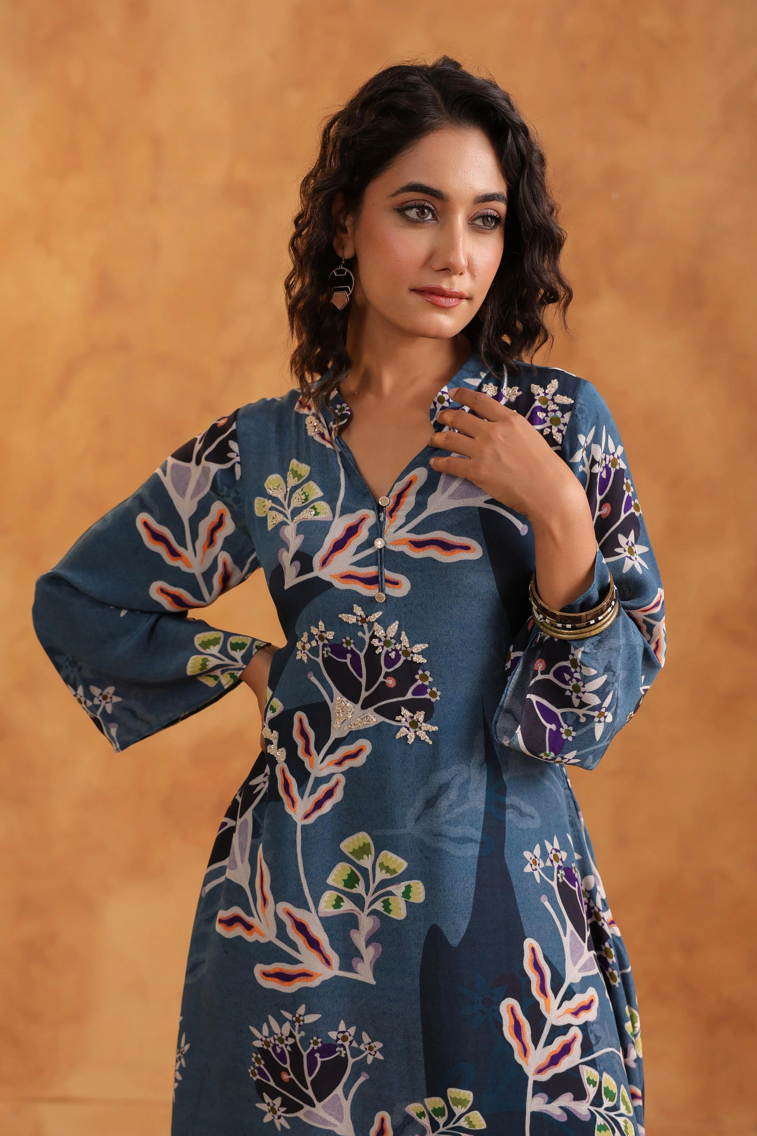 Indigo Printed Viscose Crepe Kurta Set - Image 2