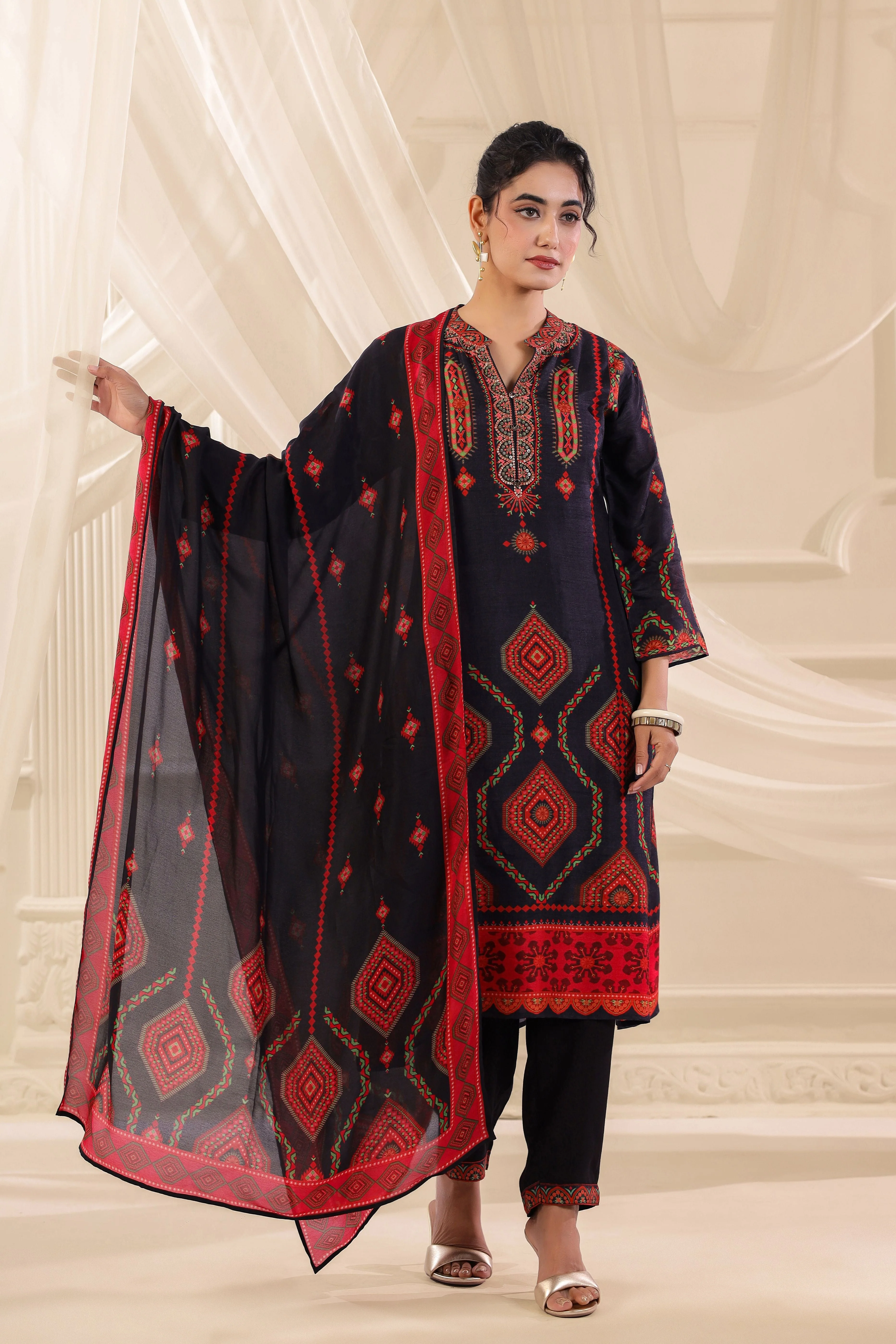 Ink Blue Printed Dola Silk Pant Set - Image 4