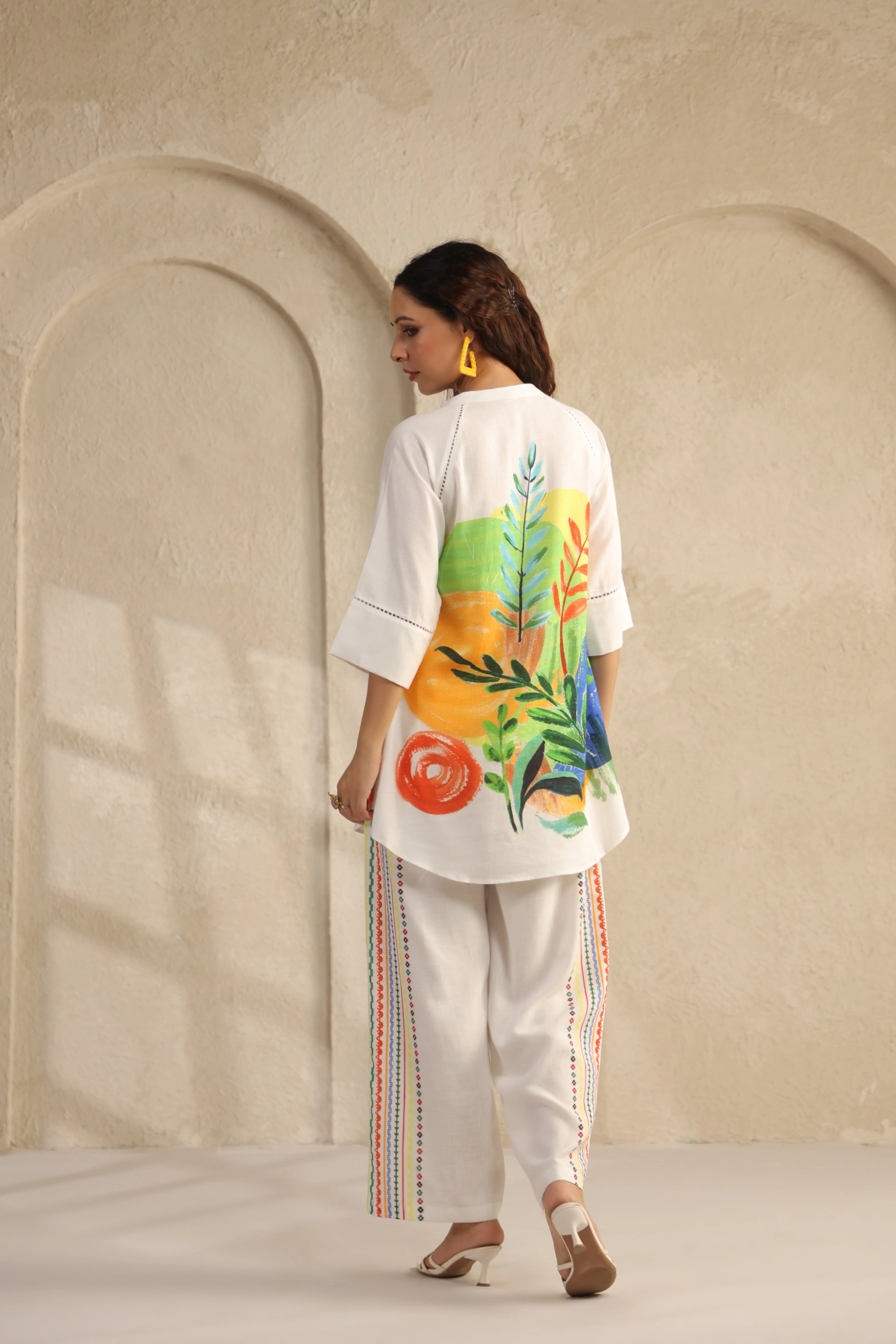 Ivory Abstract Printed Pure Linen Co-Ord Set - Image 4