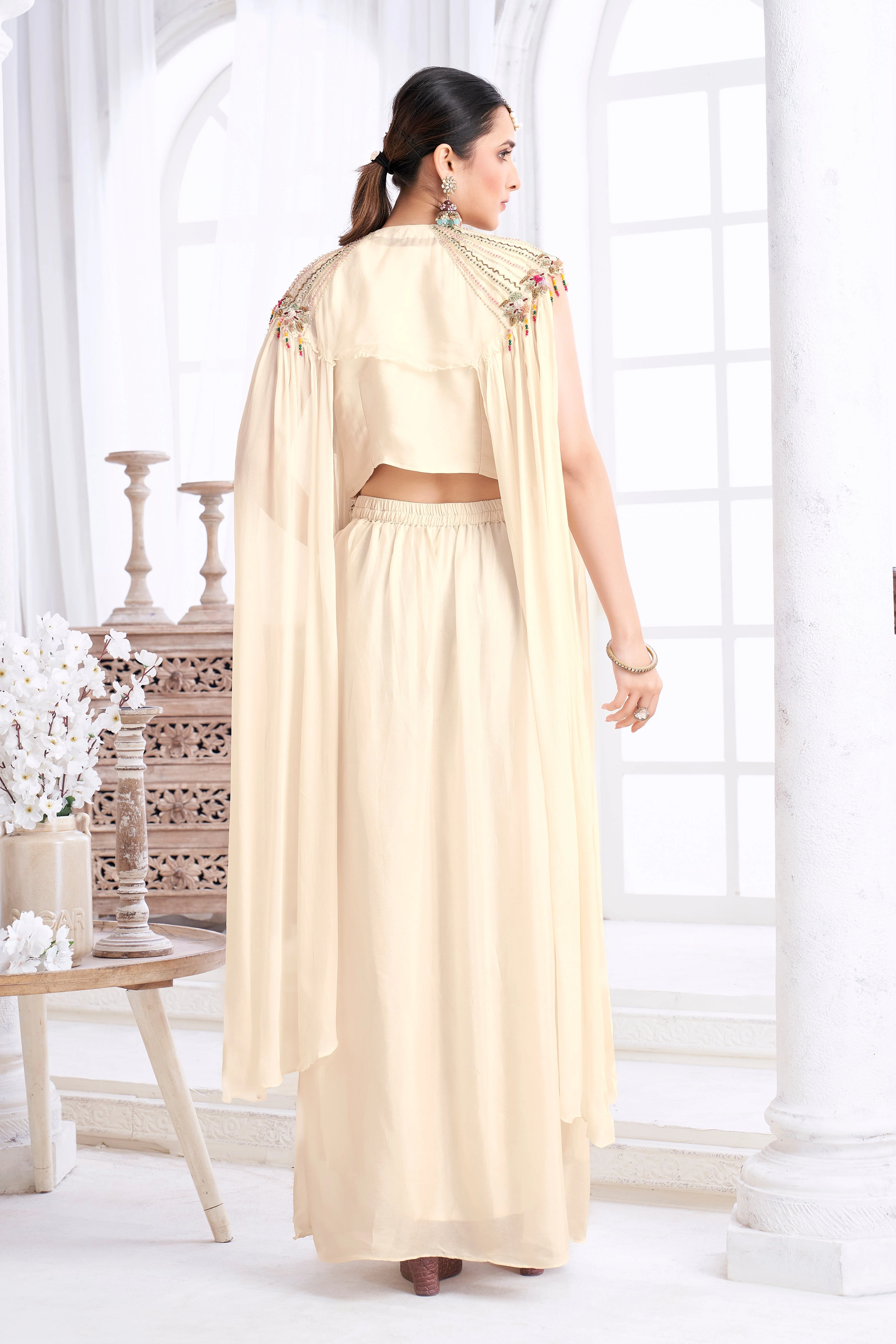 Cream Embellished Chinon Silk Cape Set - Image 4