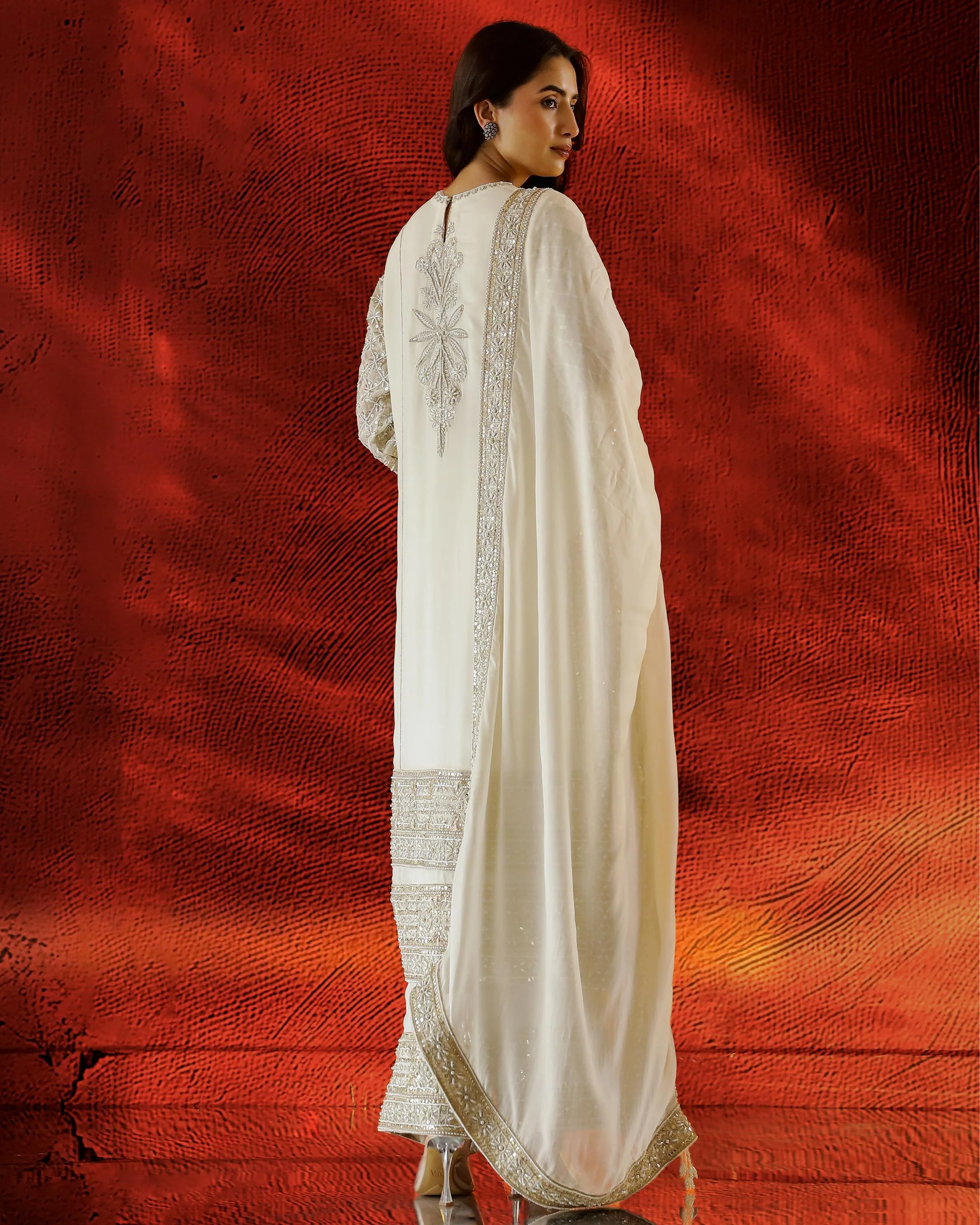 Ivory Embellished Organza Net Silk Kurta Set - Image 5
