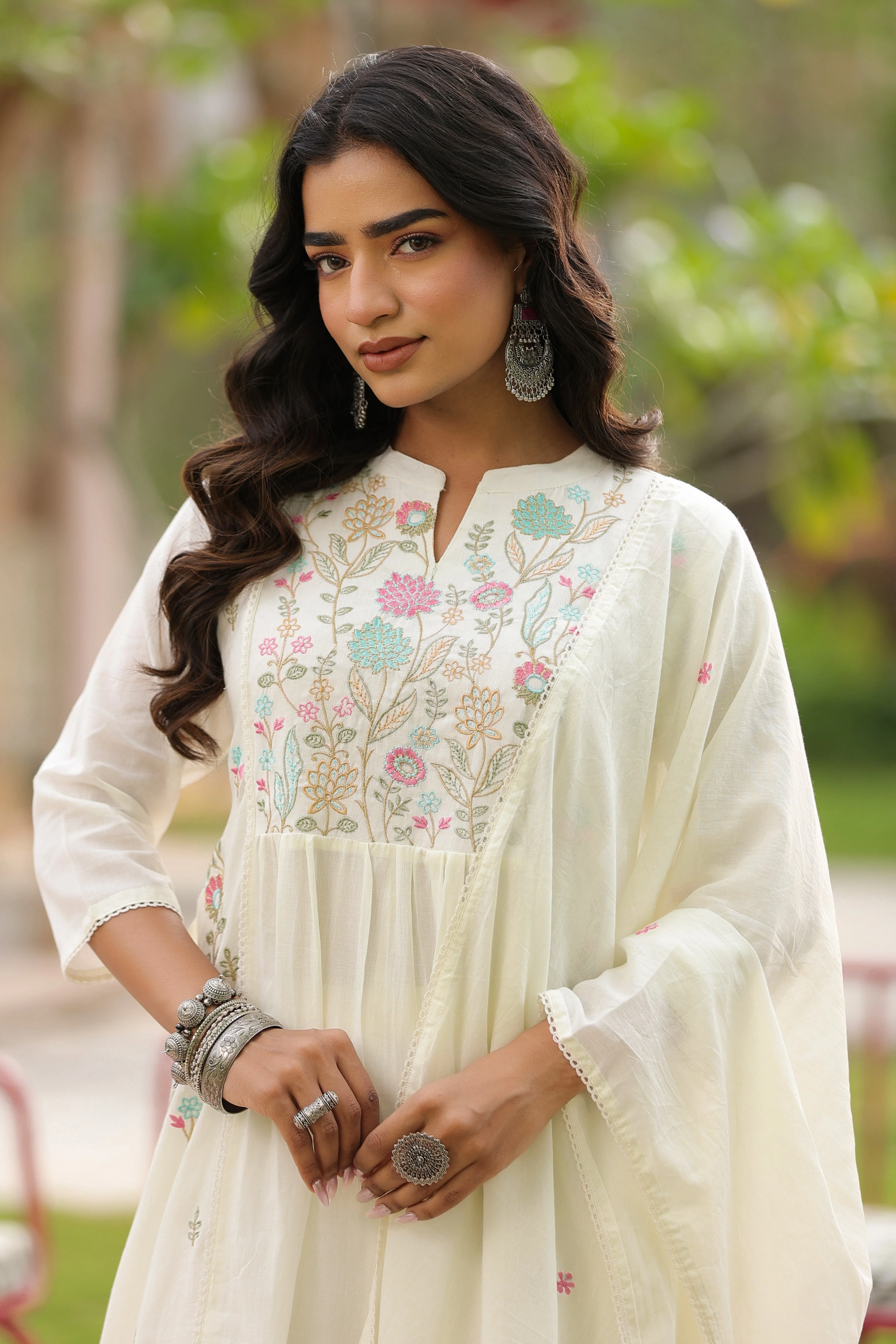 Ivory Floral Embroidered Mul Cotton Anarkali Set - Image 2