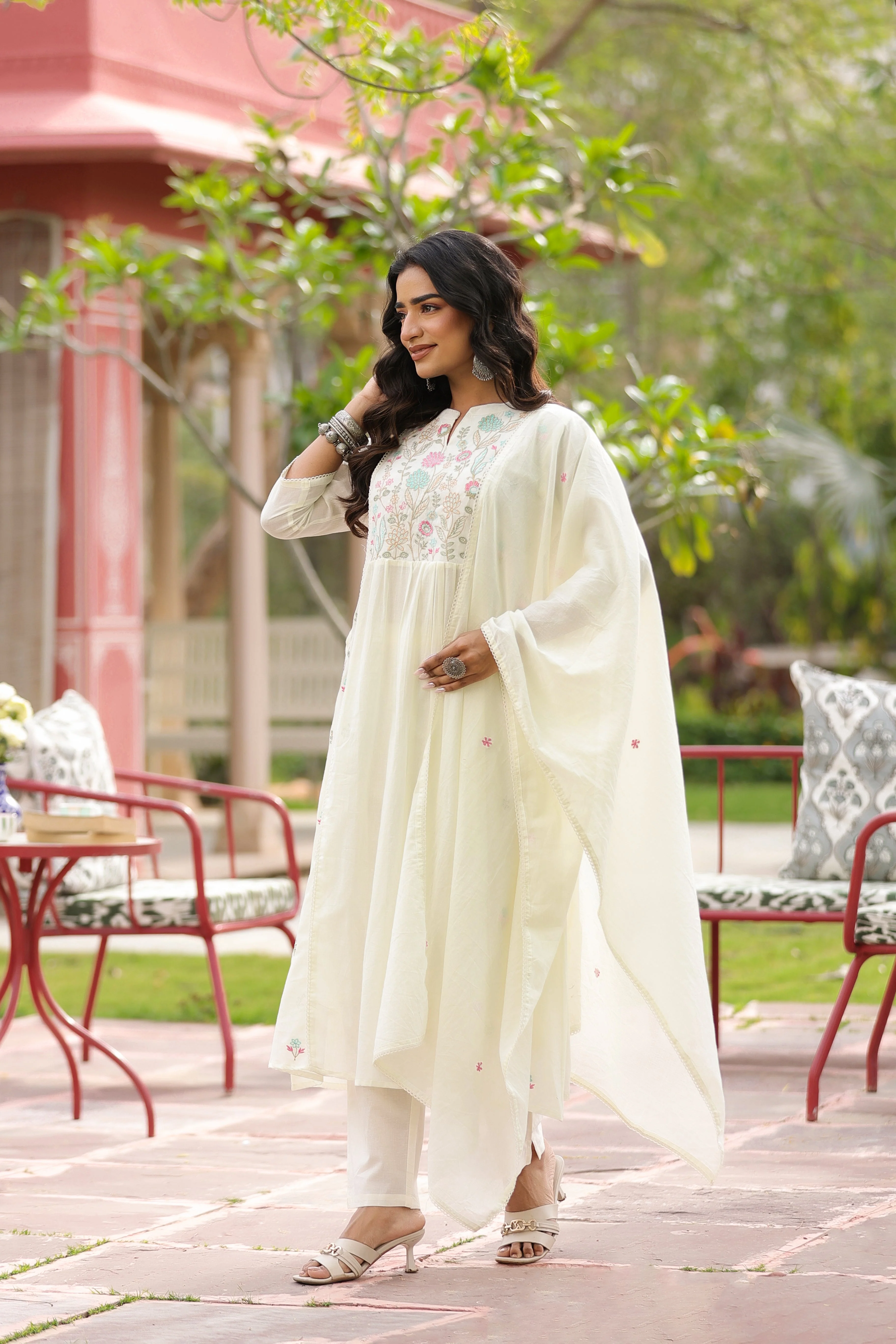 Ivory Floral Embroidered Mul Cotton Anarkali Set - Image 3