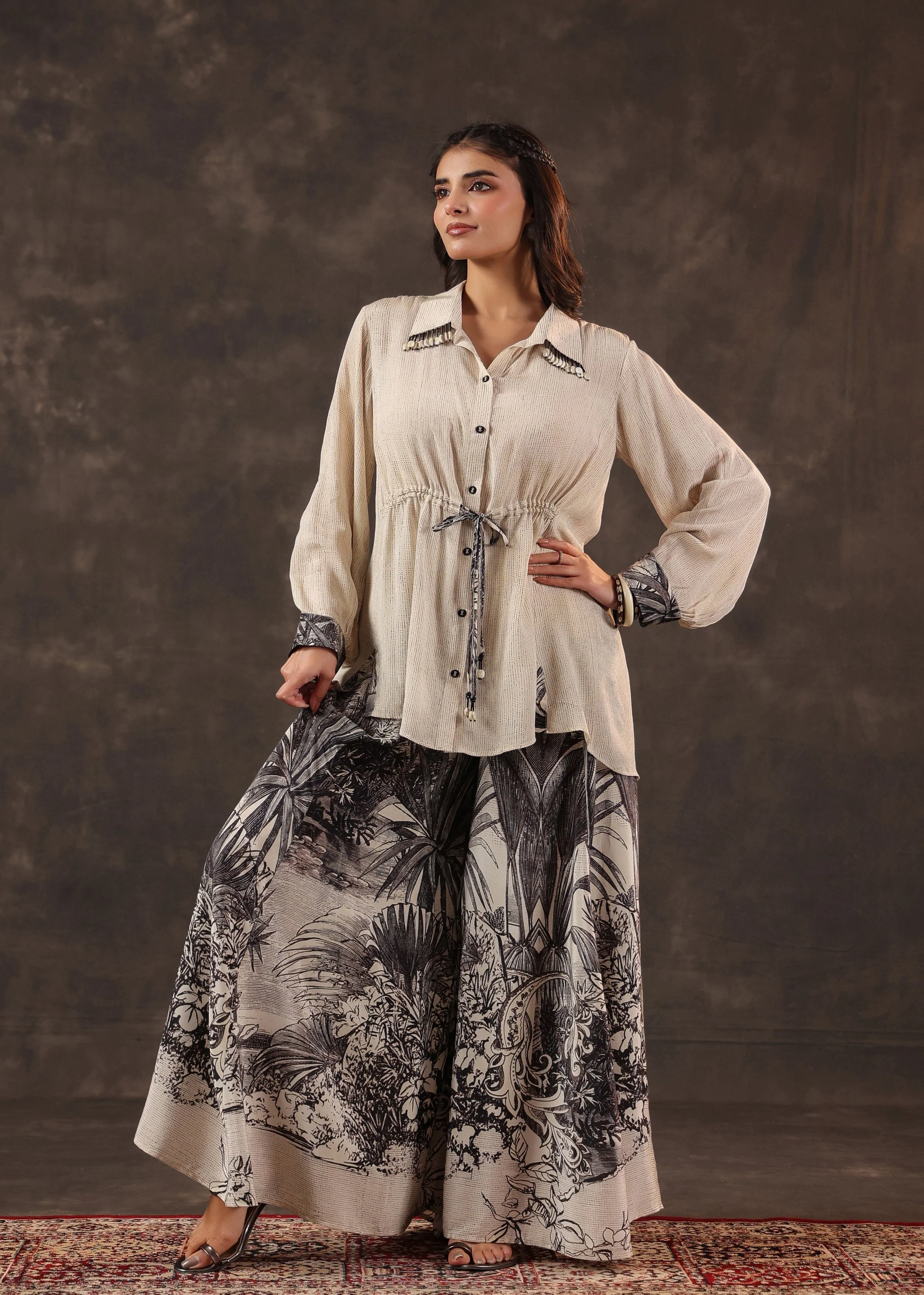 Ivory Onyx Printed Crepe Silk Co-Ord Set - Image 4