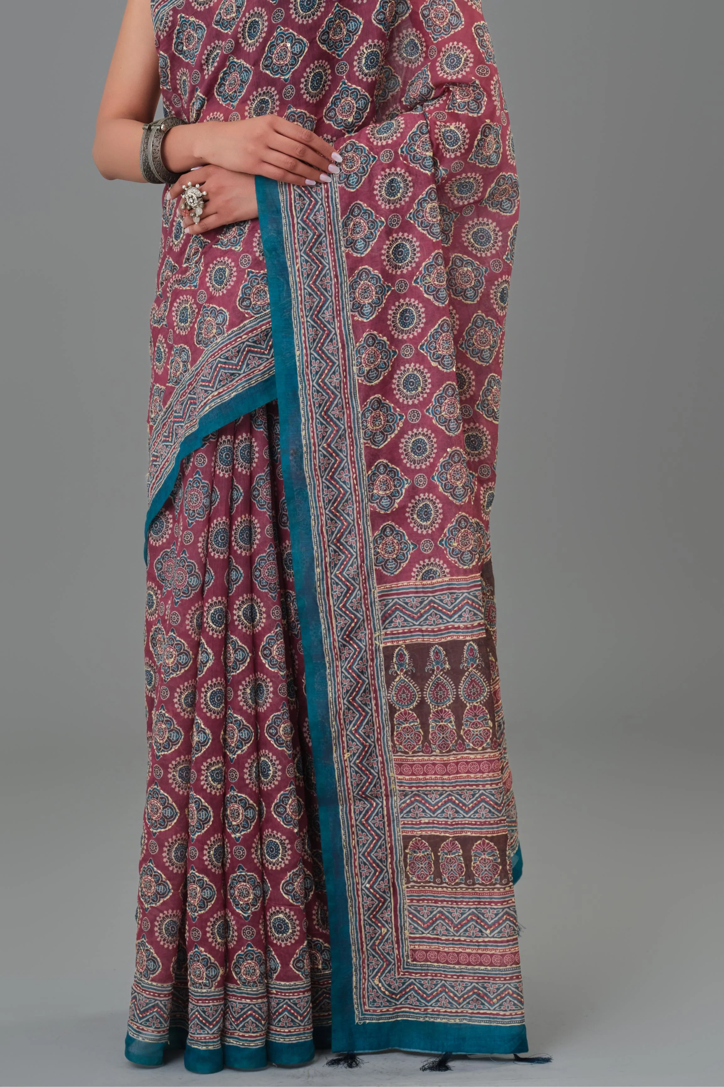 Maroon Kantha Handwork Chanderi Silk Saree - Image 6