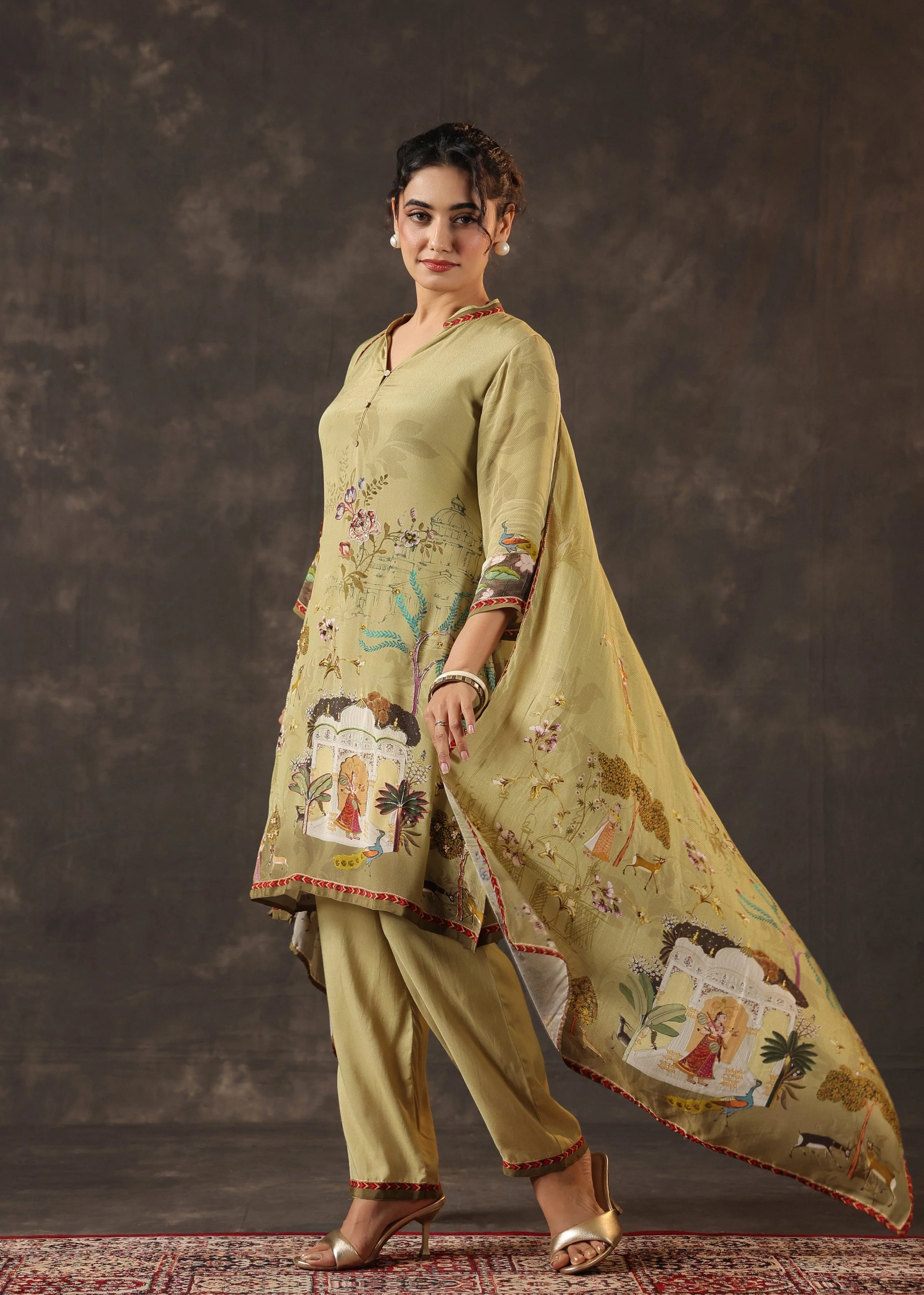 Key Lime Green Printed Crepe Silk Pant Set - Image 4