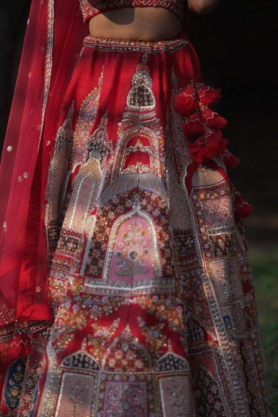 Laal Mahal Embroidered Lehenga Set - Image 2