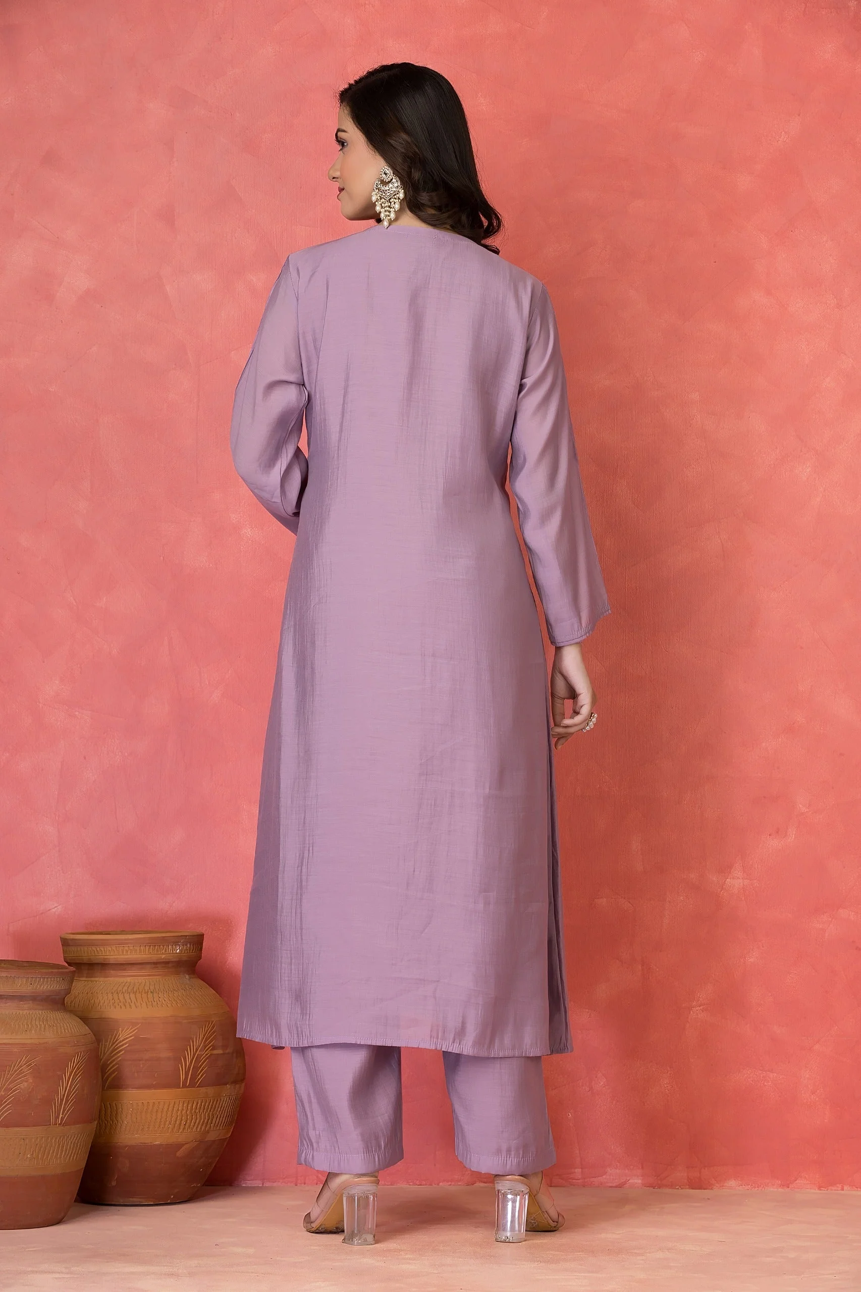 Lavender Embellished Premium Silk Kurta Set - Image 4