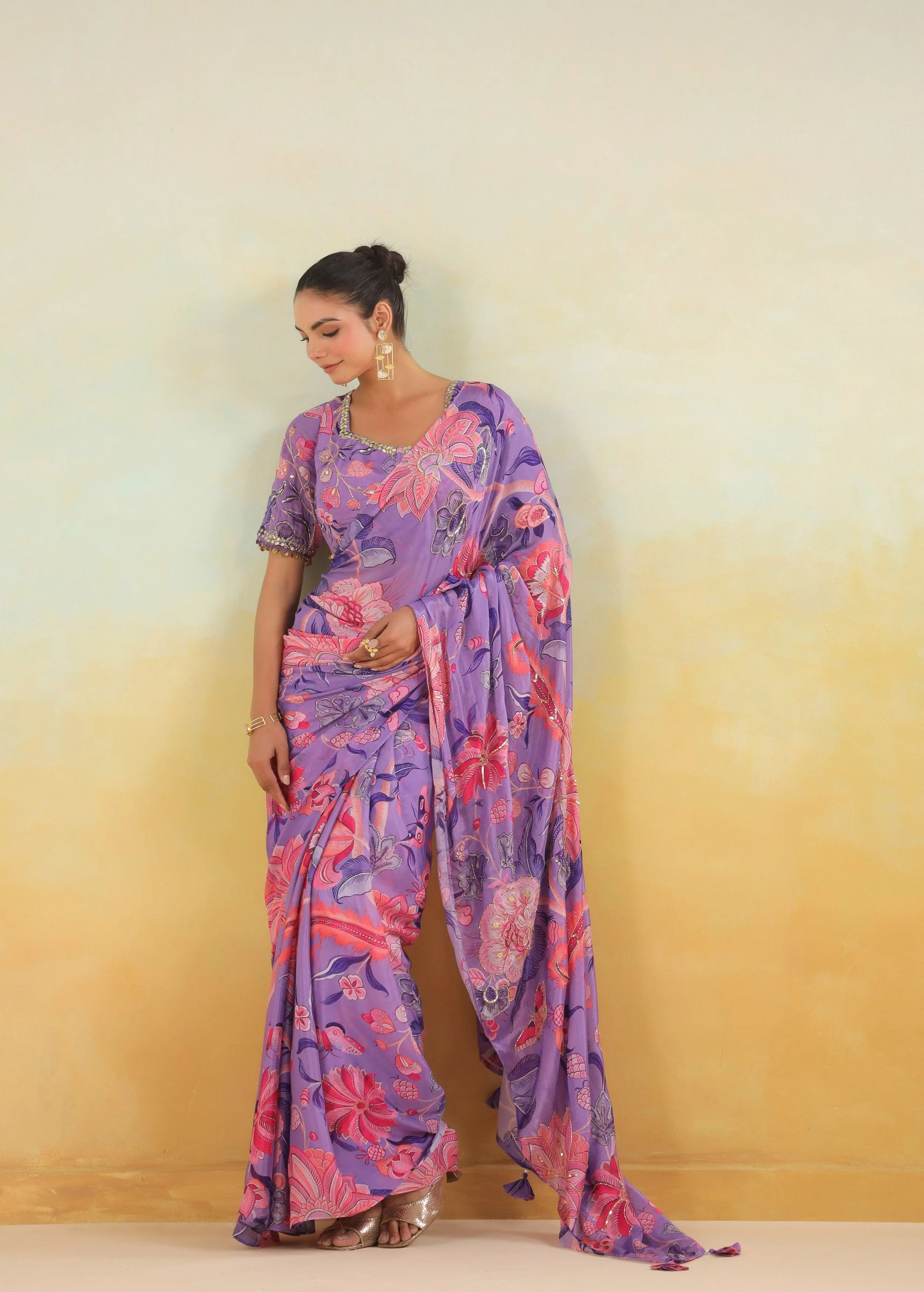 Lavender Printed Chinon Silk Saree - Image 6