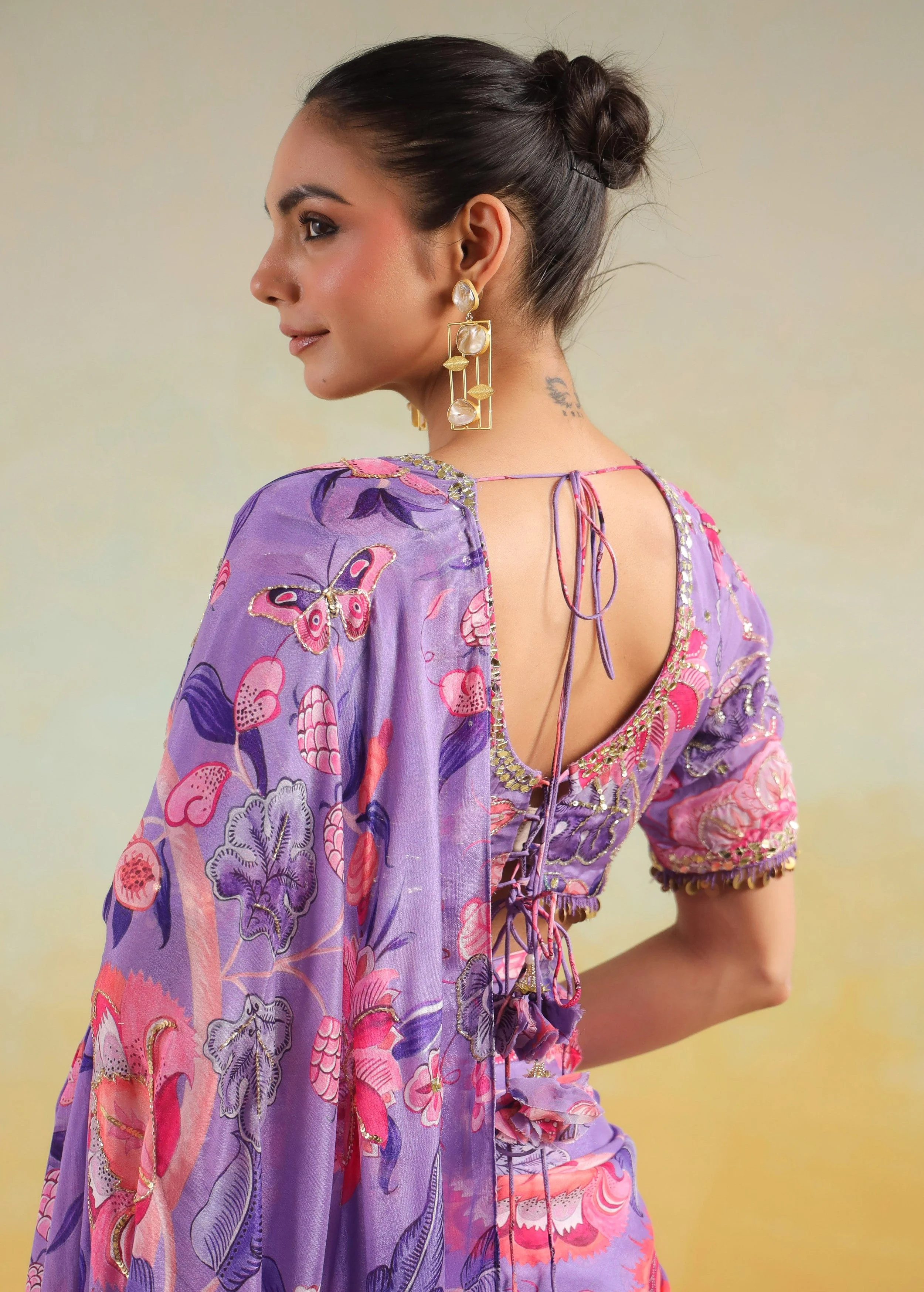 Lavender Printed Chinon Silk Saree - Image 7